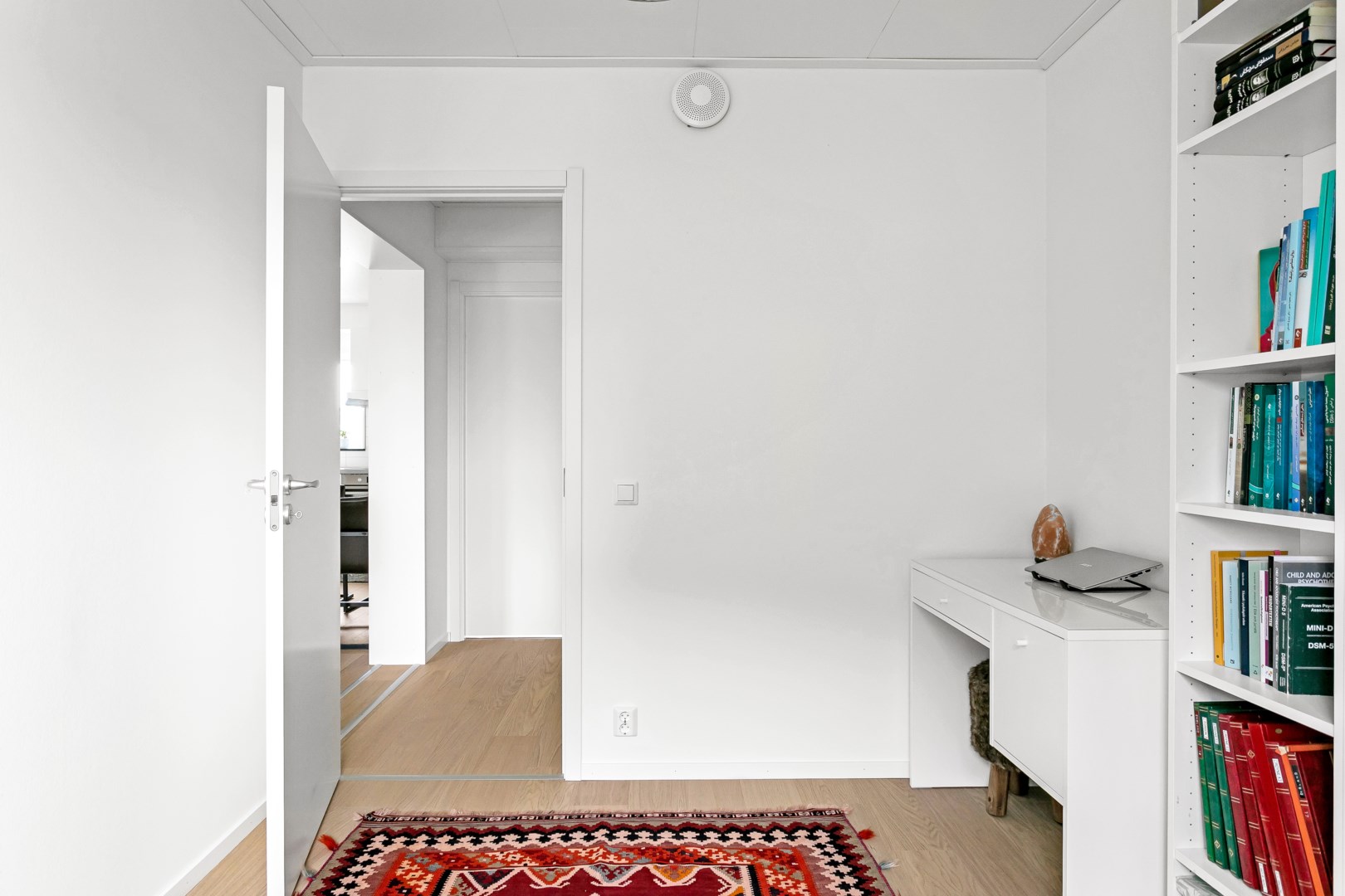 Bostadsbild från Hjulaxelvägen 150, Såld i Gunsta, Uppsala