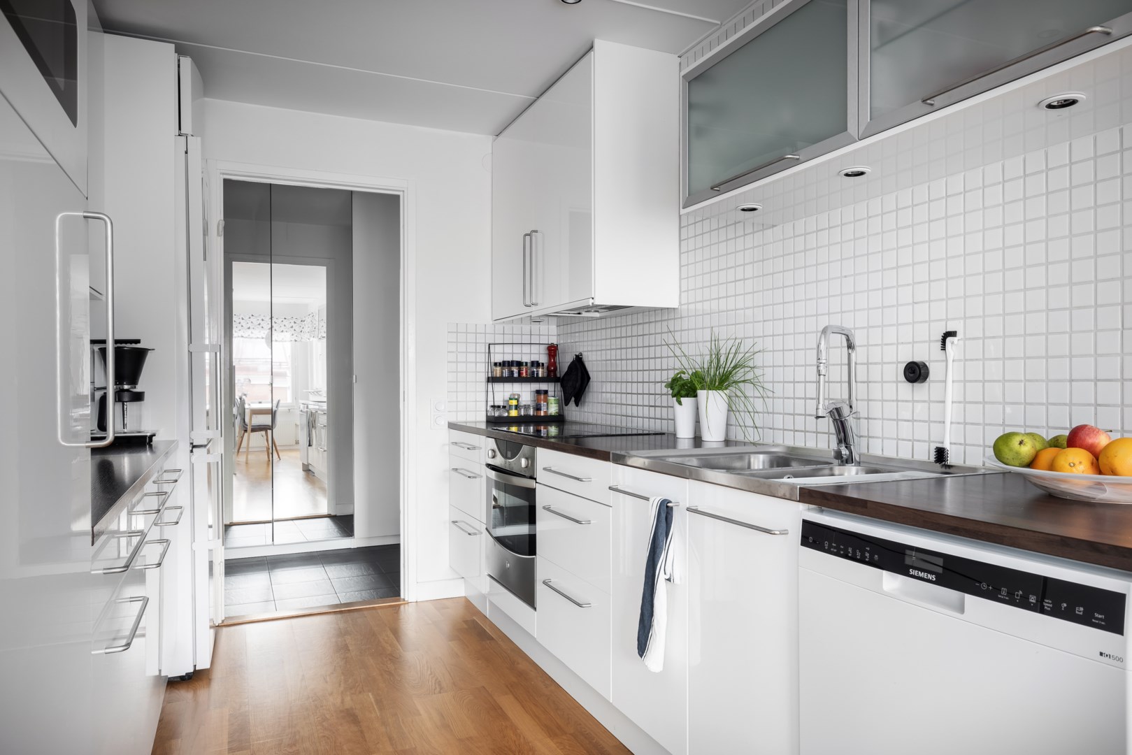 Bostadsbild från Landåvägen 16, Såld i Jarlaberg, Nacka