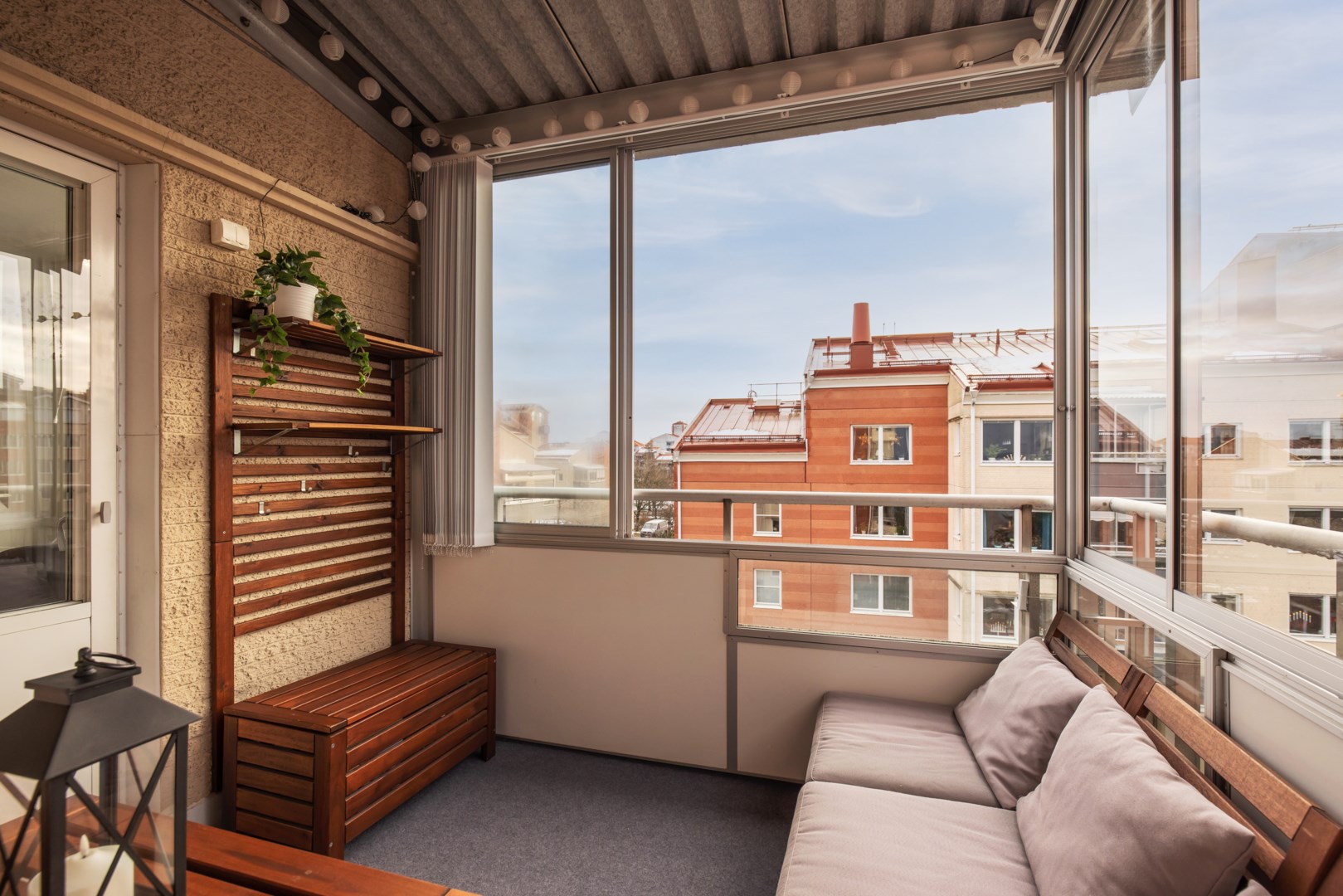 Bostadsbild från Landåvägen 16, Såld i Jarlaberg, Nacka