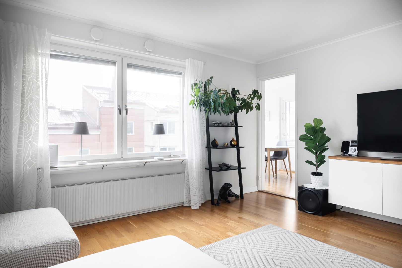 Bostadsbild från Landåvägen 16, Såld i Jarlaberg, Nacka