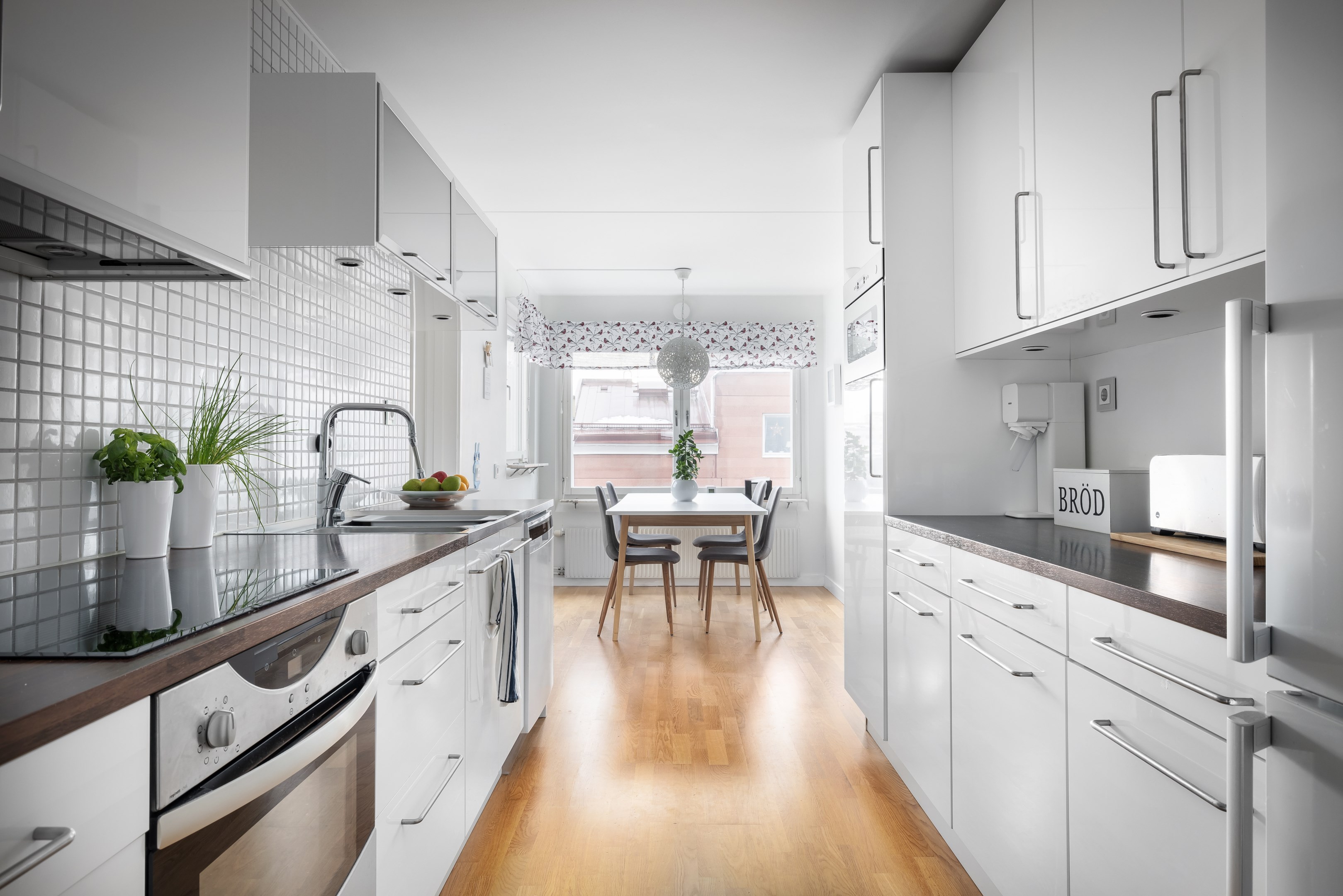 Bostadsbild från Landåvägen 16, Såld i Jarlaberg, Nacka