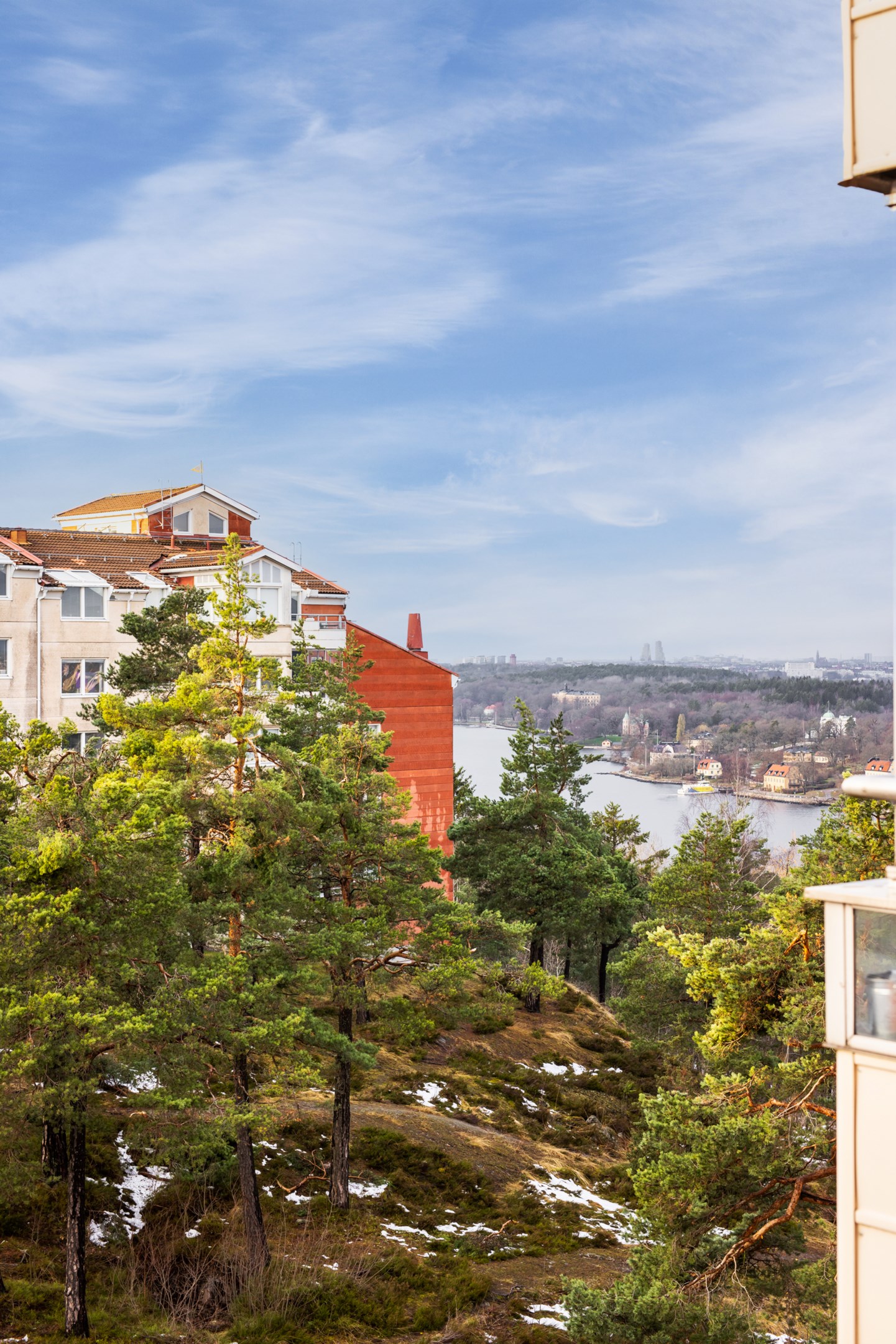 Bostadsbild från Landåvägen 16, Såld i Jarlaberg, Nacka