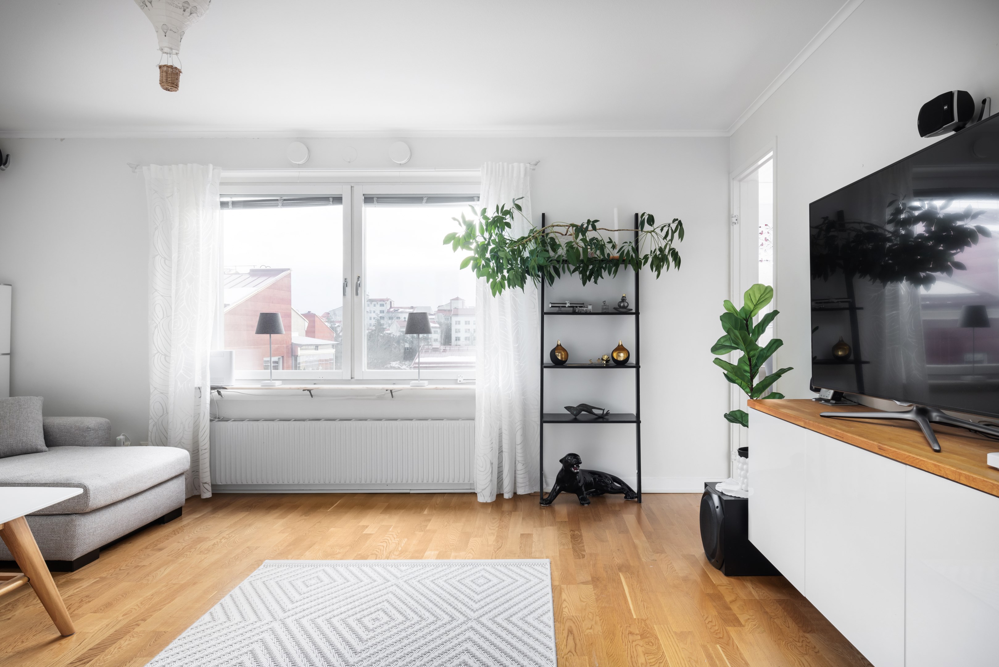 Bostadsbild från Landåvägen 16, Såld i Jarlaberg, Nacka