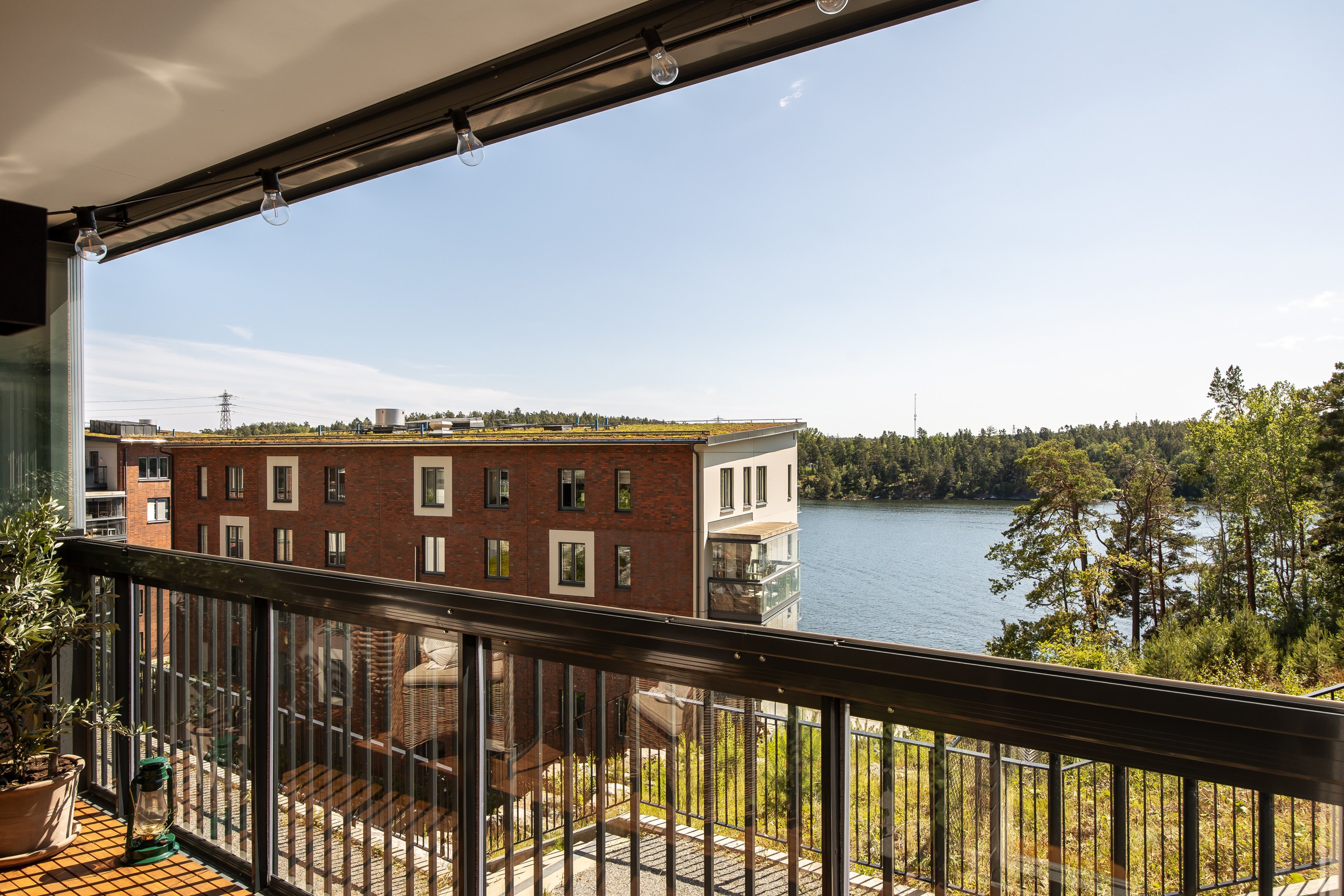 Bostadsbild från Tollareslingan 8, Till salu i Tollare, Nacka