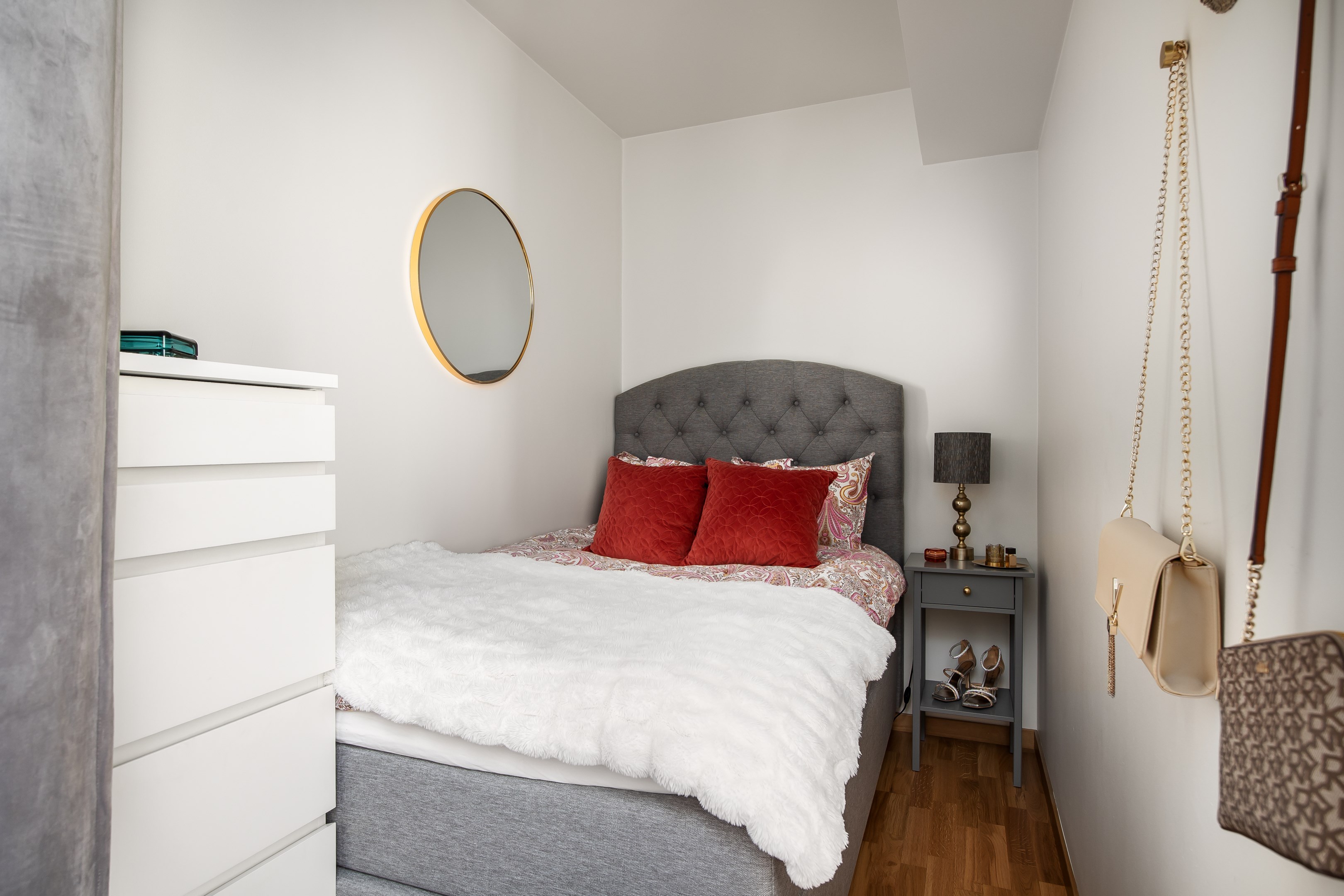 Bostadsbild från Tollareslingan 8, Till salu i Tollare, Nacka