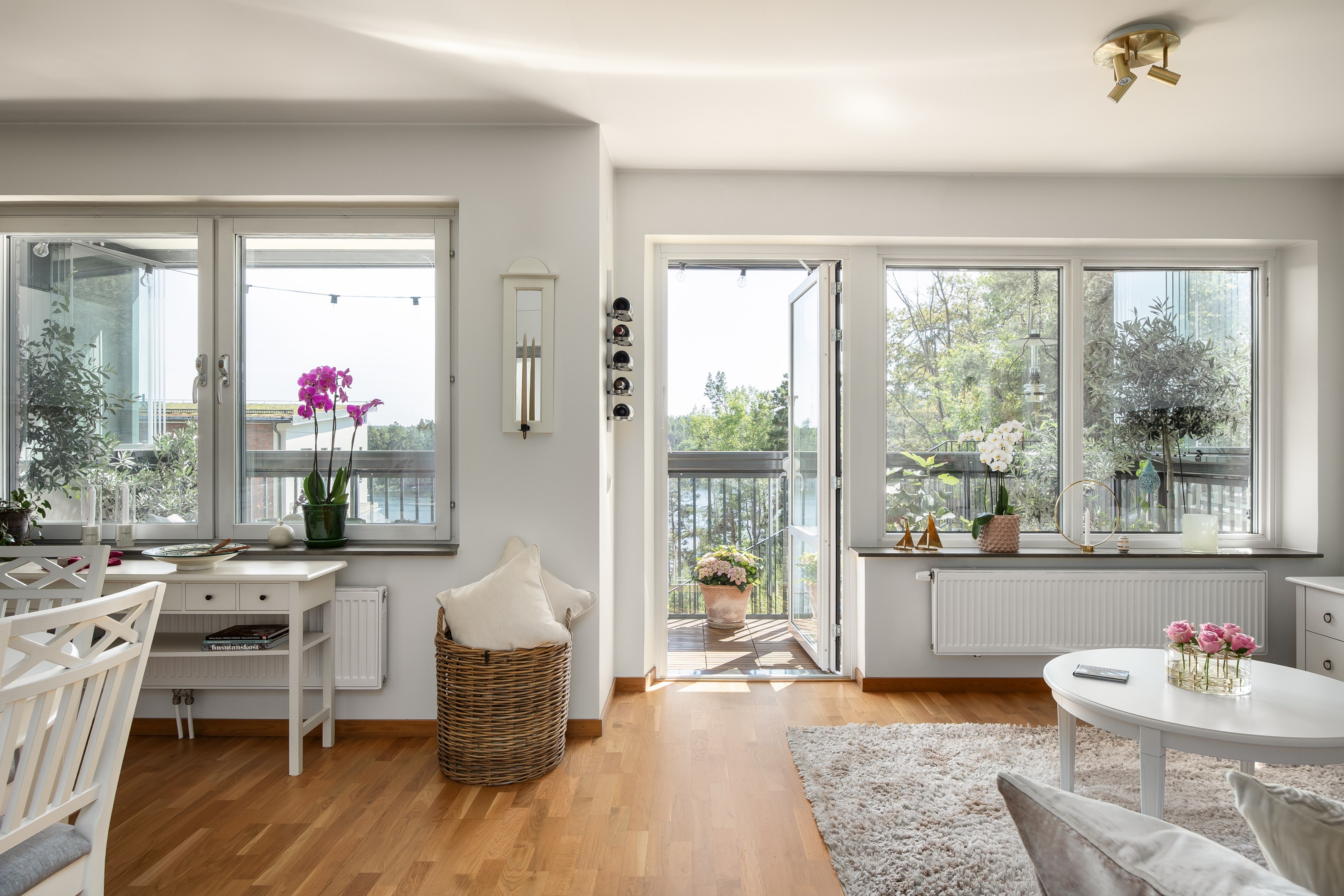 Bostadsbild från Tollareslingan 8, Till salu i Tollare, Nacka