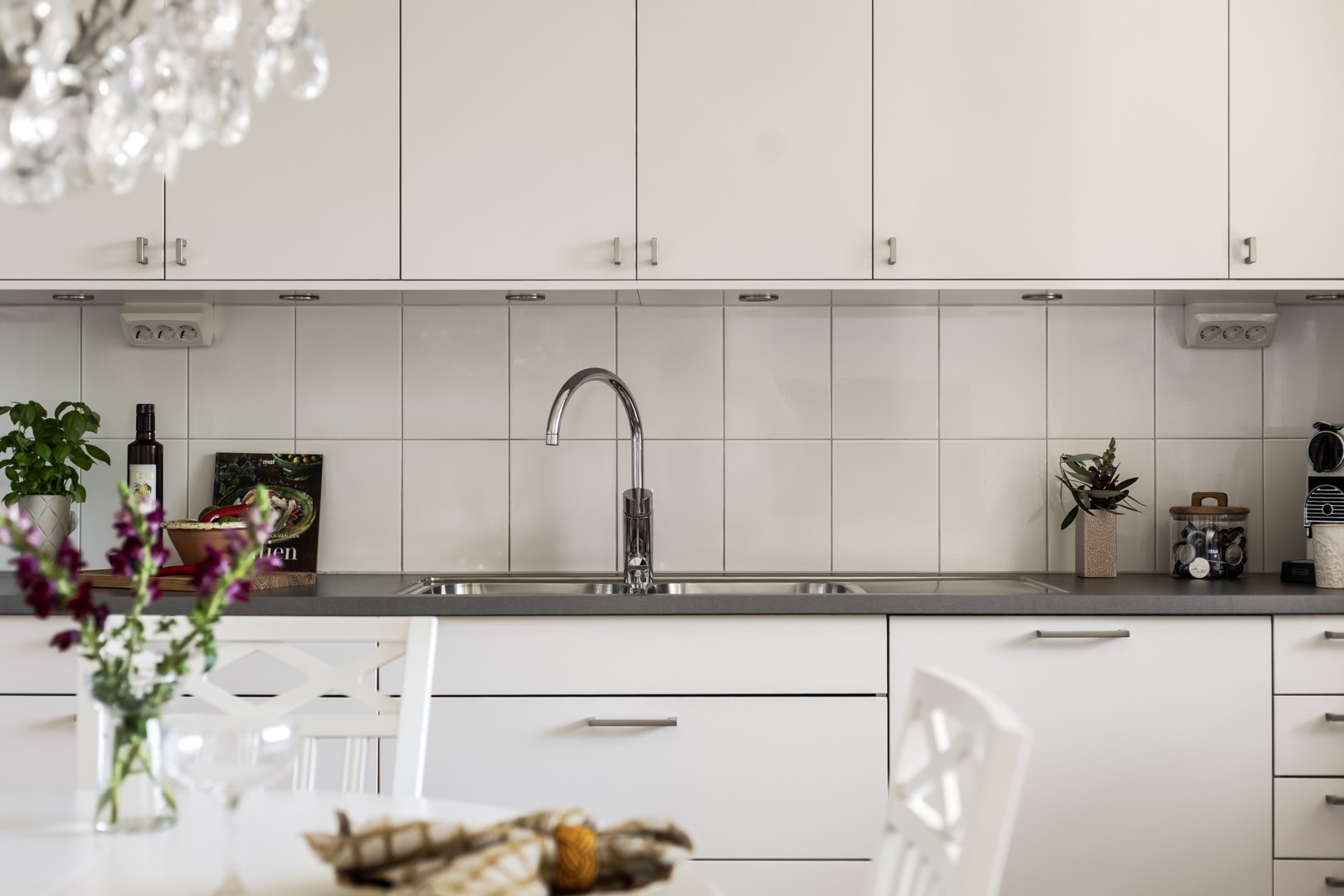 Bostadsbild från Tollareslingan 8, Till salu i Tollare, Nacka