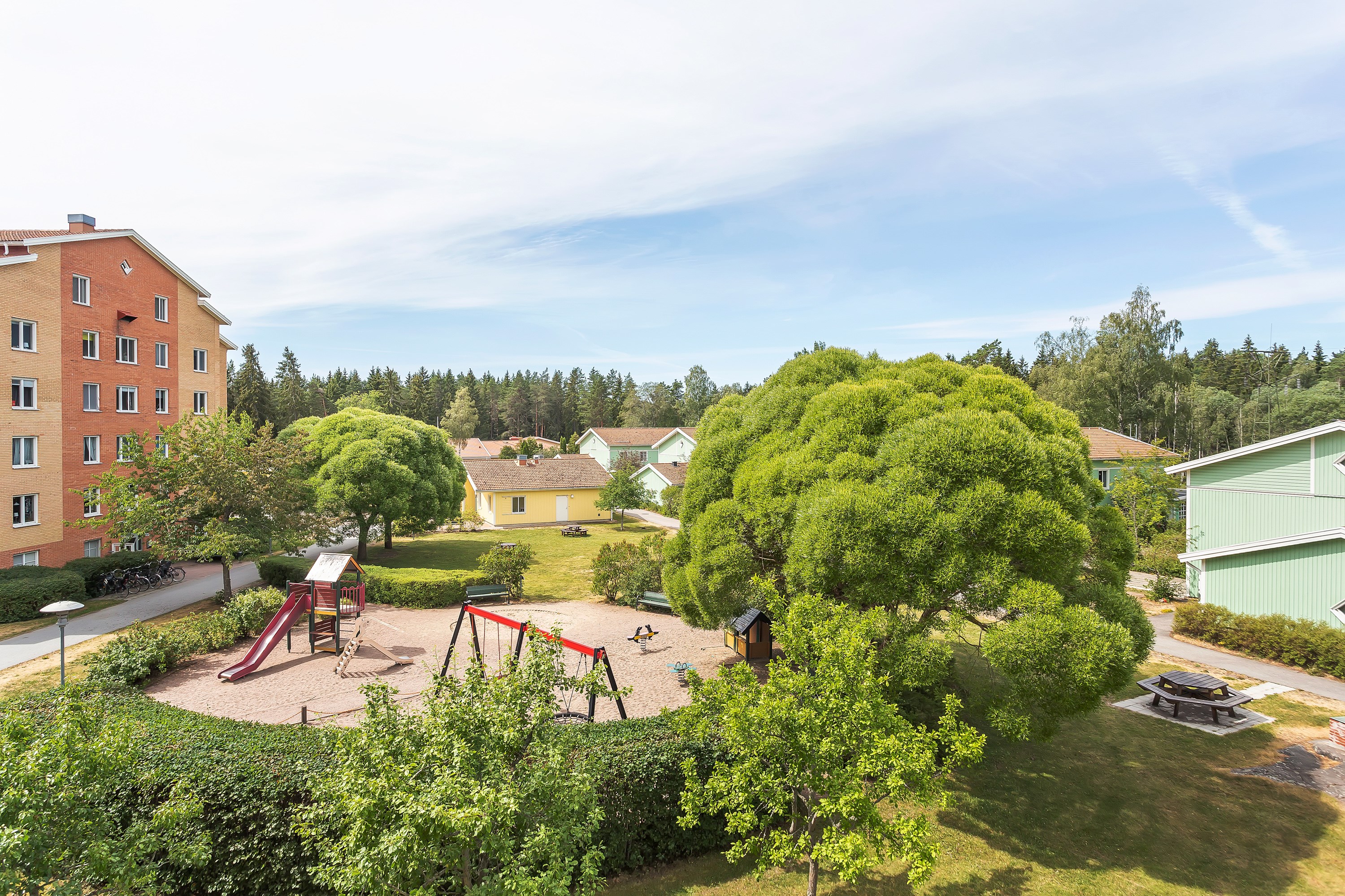 Bostadsbild från Herrhagsvägen 186, Såld i Herrhagen, Uppsala