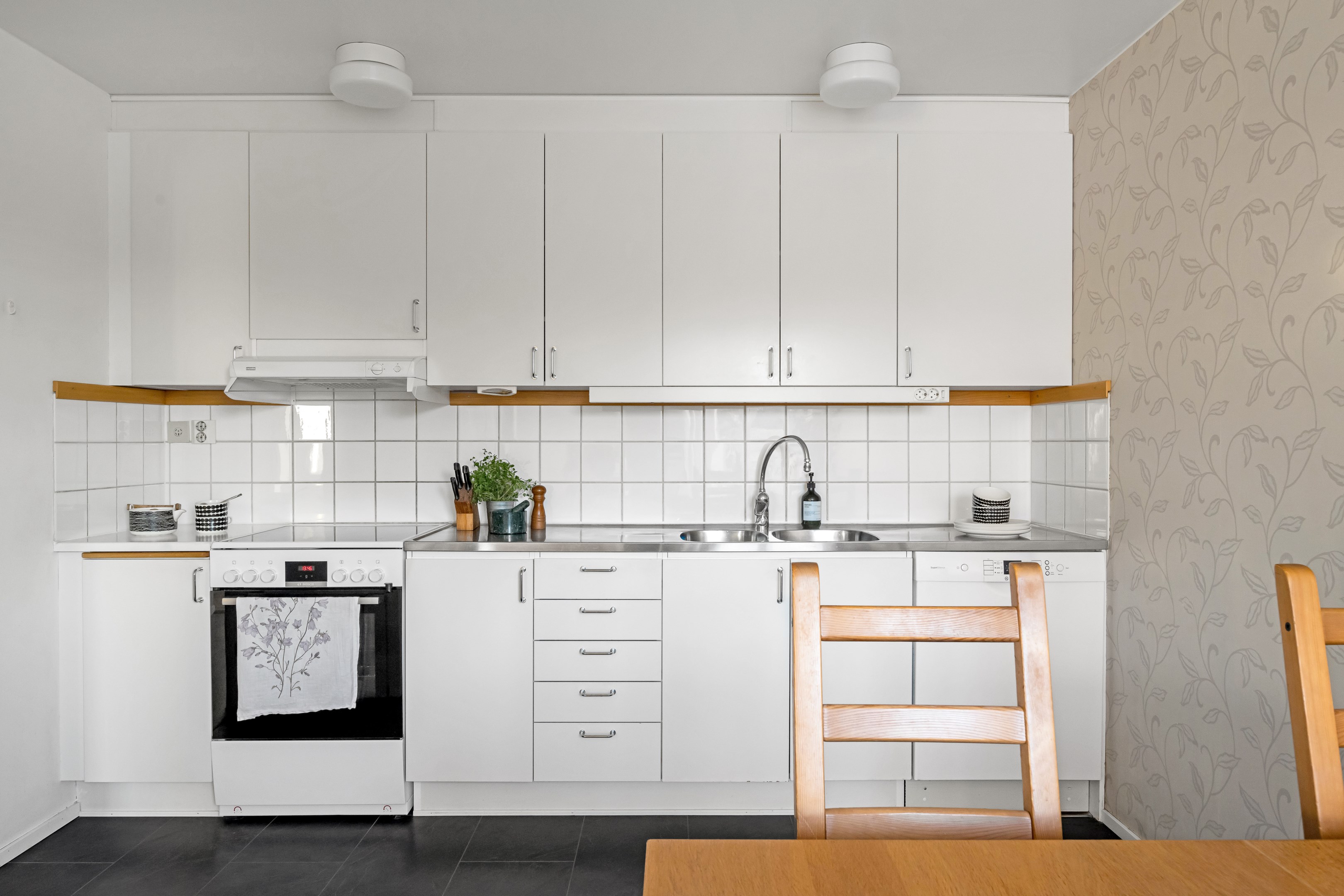 Bostadsbild från Herrhagsvägen 186, Såld i Herrhagen, Uppsala