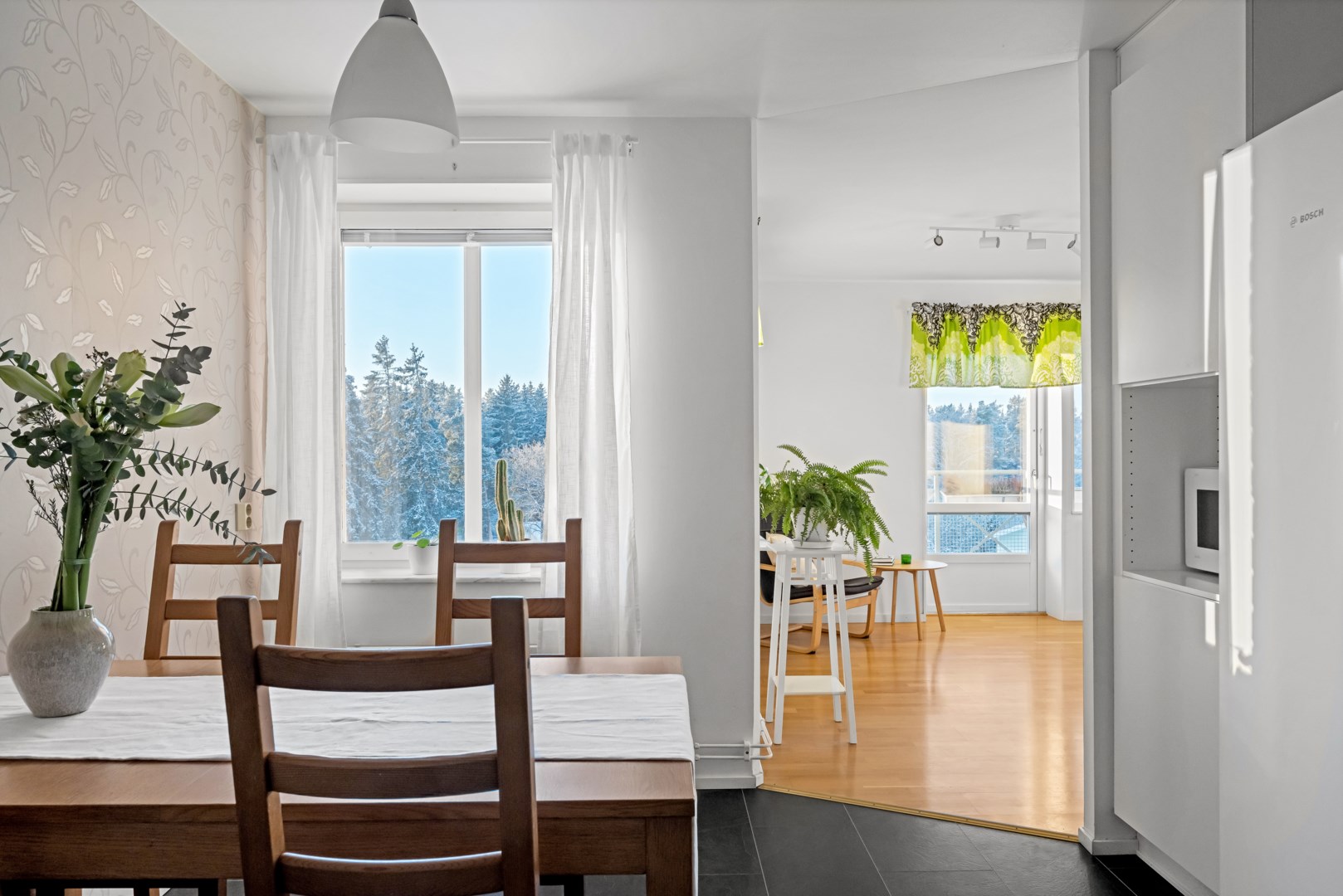 Bostadsbild från Herrhagsvägen 186, Såld i Herrhagen, Uppsala