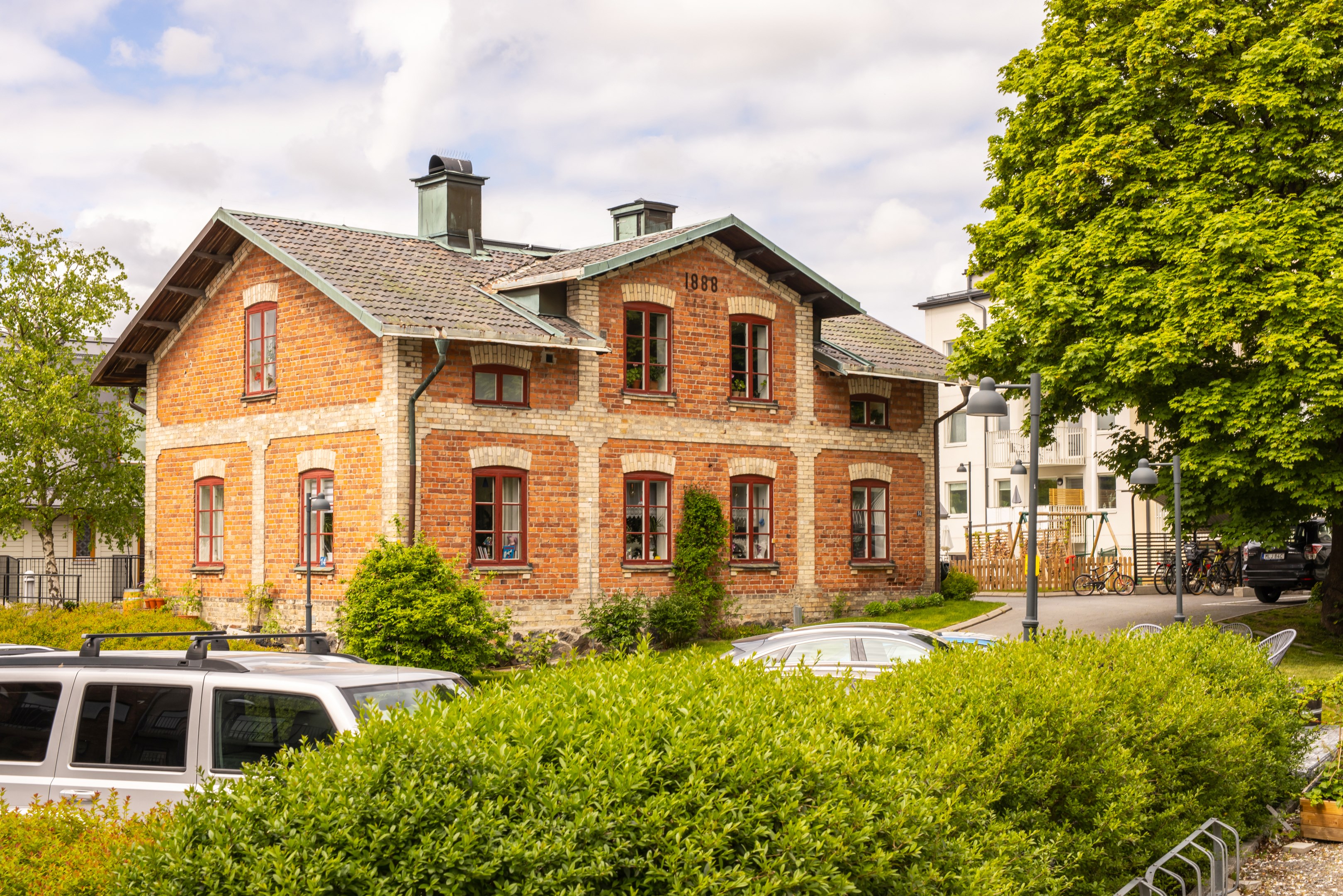 Bostadsbild från Chamottevägen 15, Såld i Porslinskvarteren, Värmdö