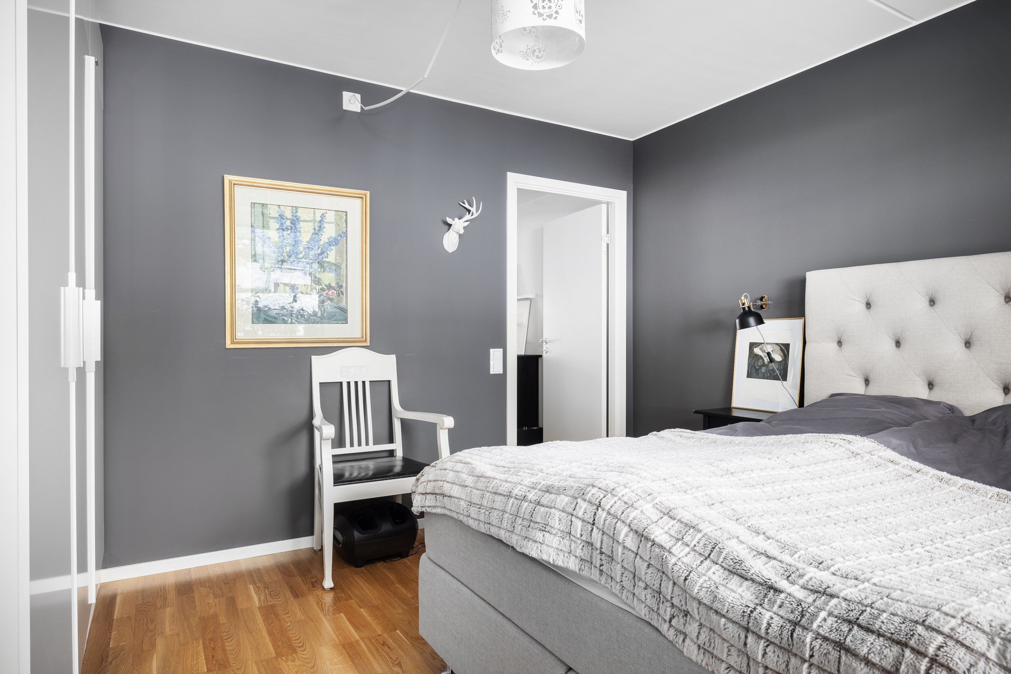 Bostadsbild från Chamottevägen 15, Såld i Porslinskvarteren, Värmdö