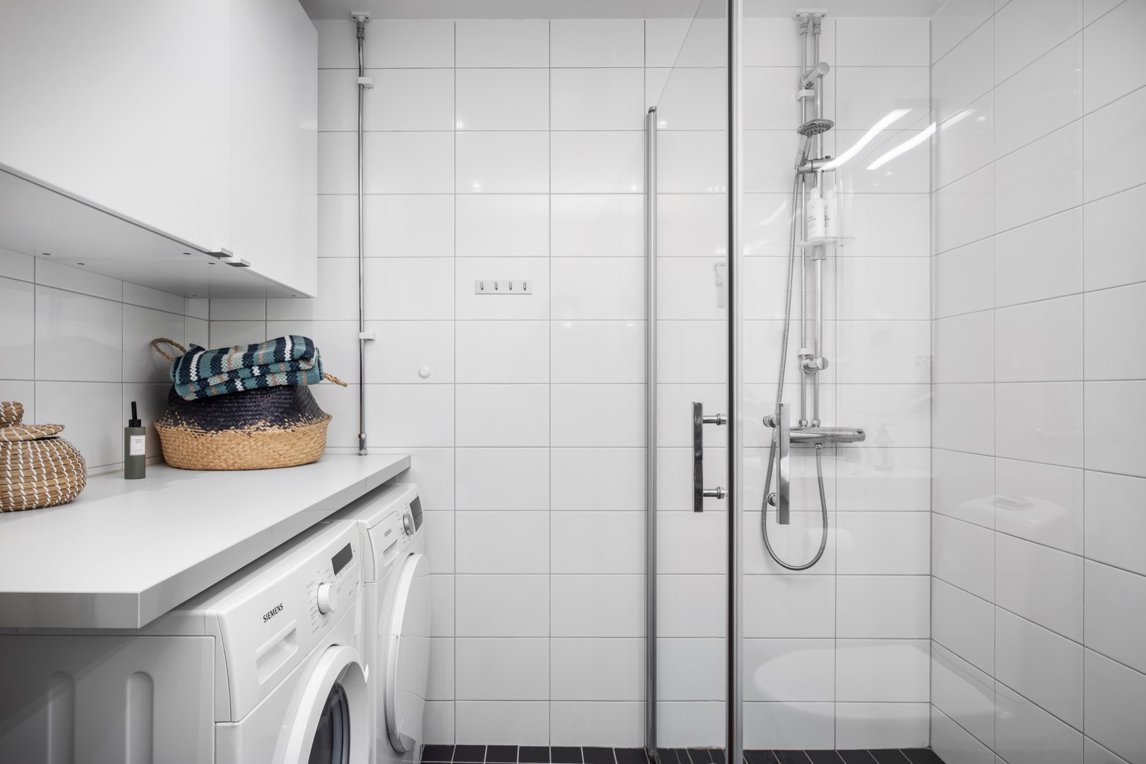 Bostadsbild från Chamottevägen 15, Såld i Porslinskvarteren, Värmdö