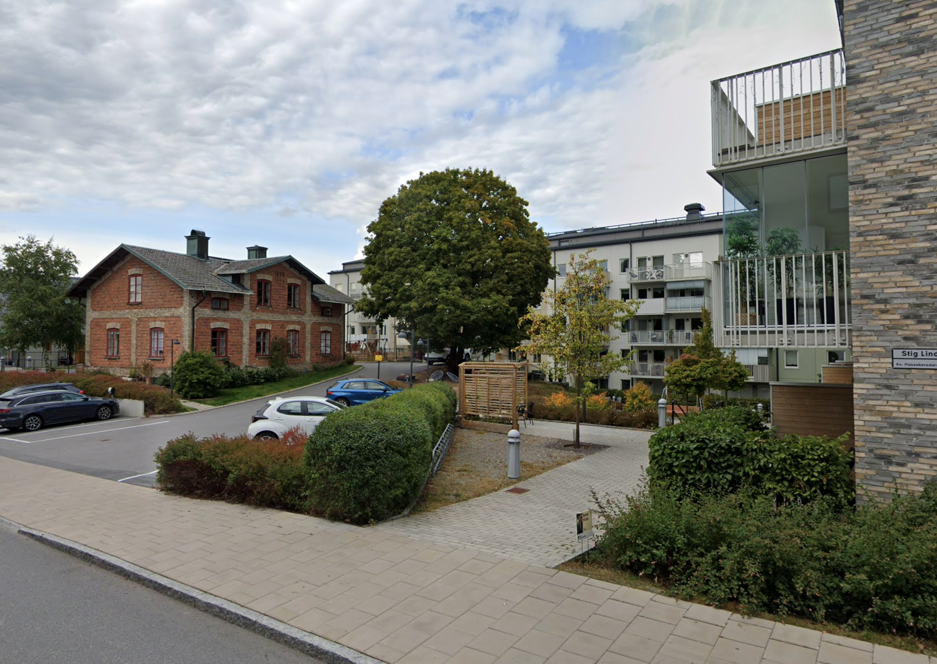 Bostadsbild från Chamottevägen 15, Såld i Porslinskvarteren, Värmdö