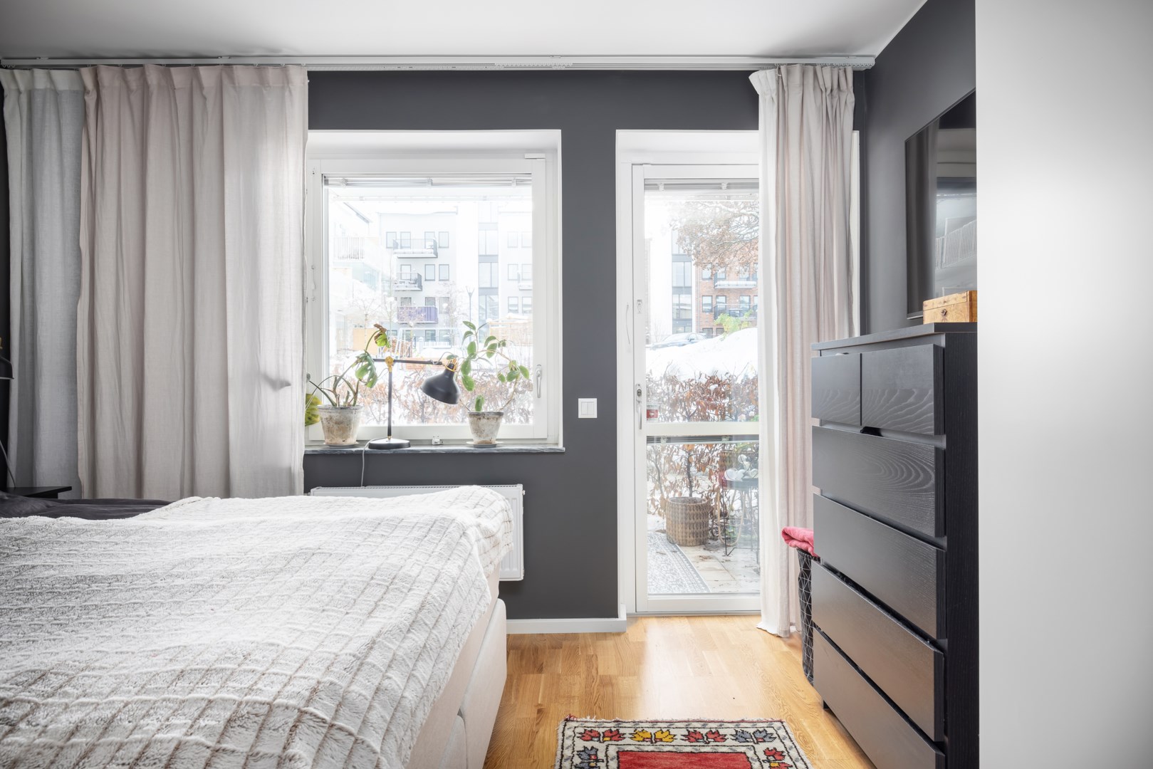 Bostadsbild från Chamottevägen 15, Såld i Porslinskvarteren, Värmdö