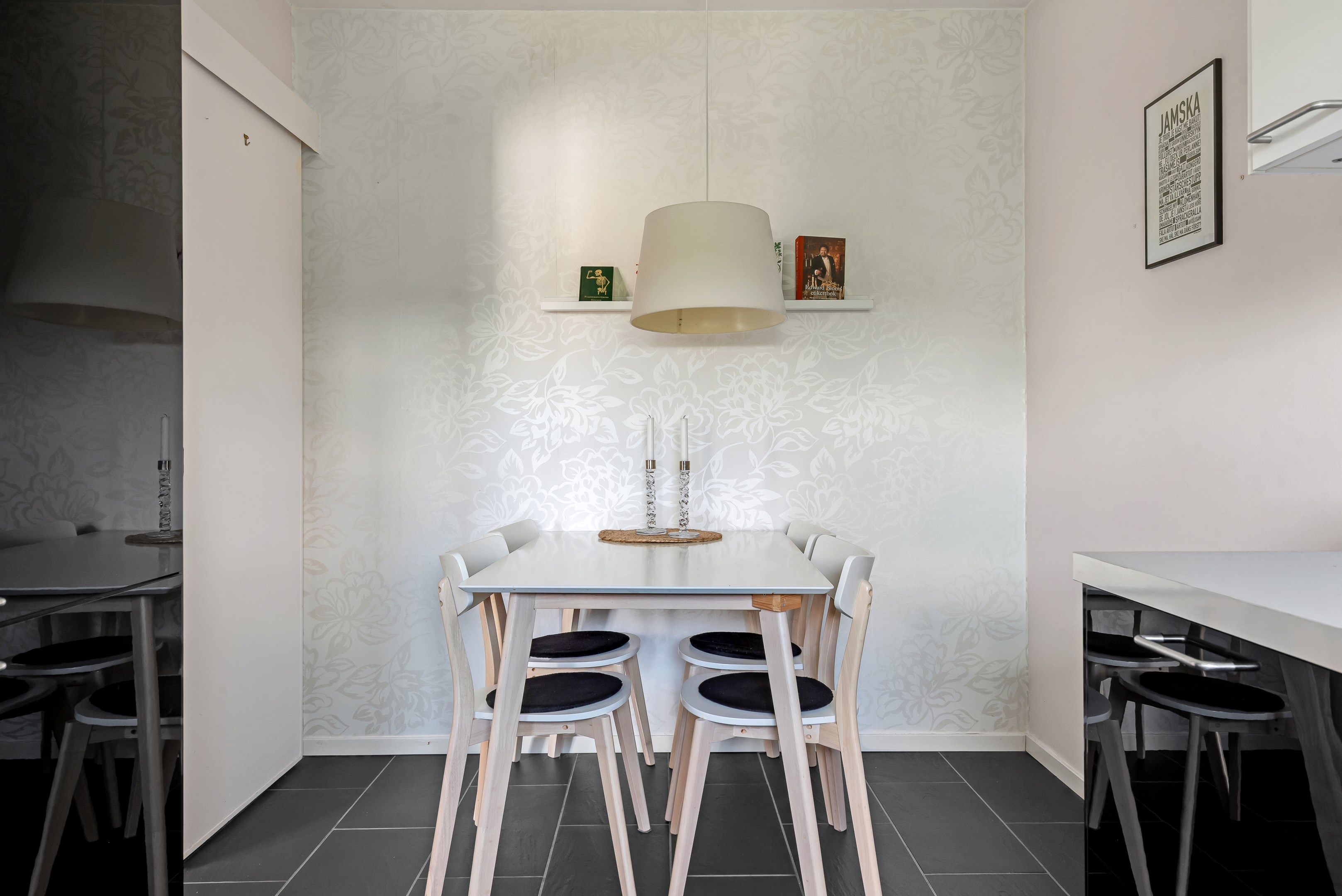 Bostadsbild från Tiundagatan 47, Såld i Luthagen, Uppsala