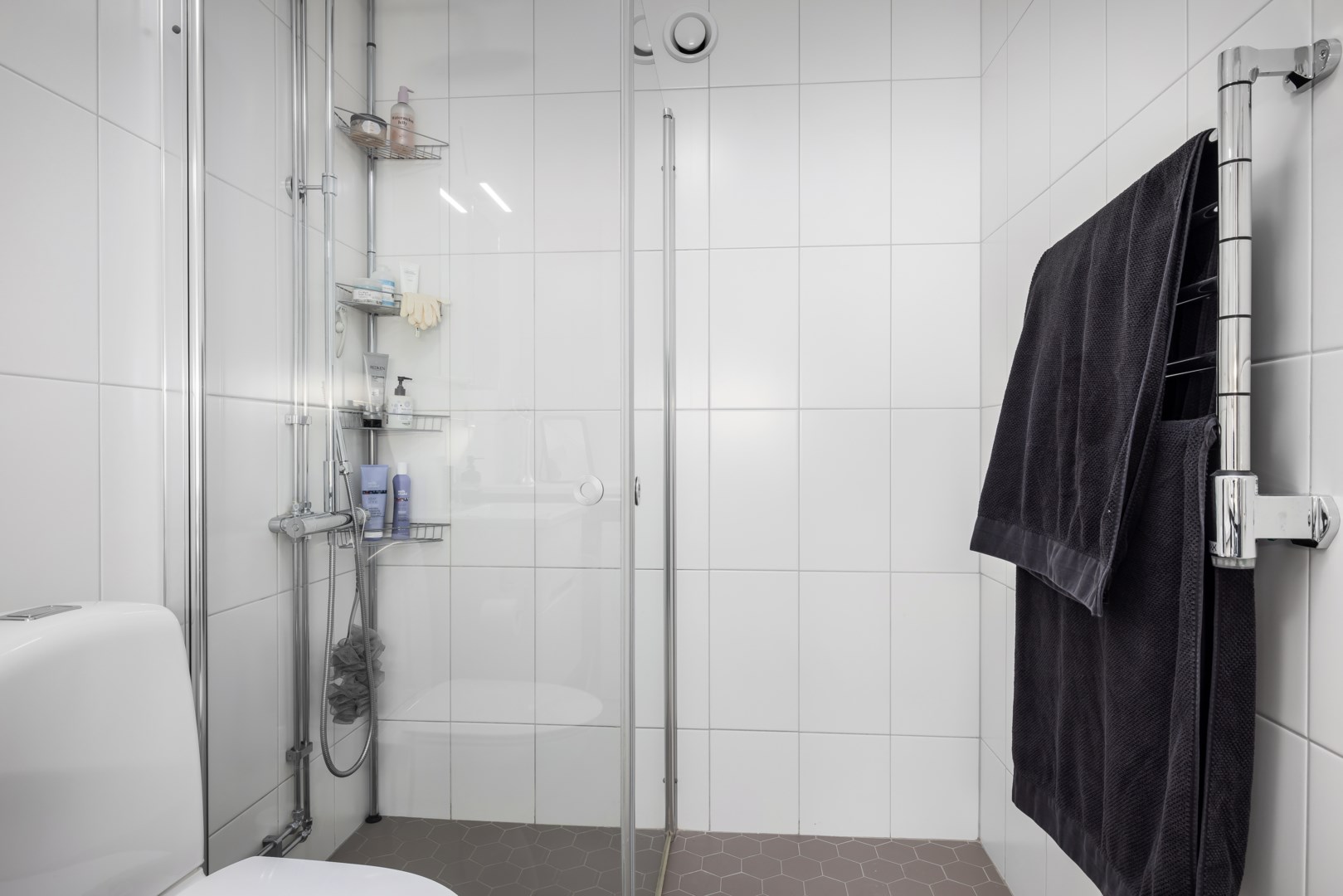 Bostadsbild från Tollareslingan 50, Såld i Tollare, Nacka