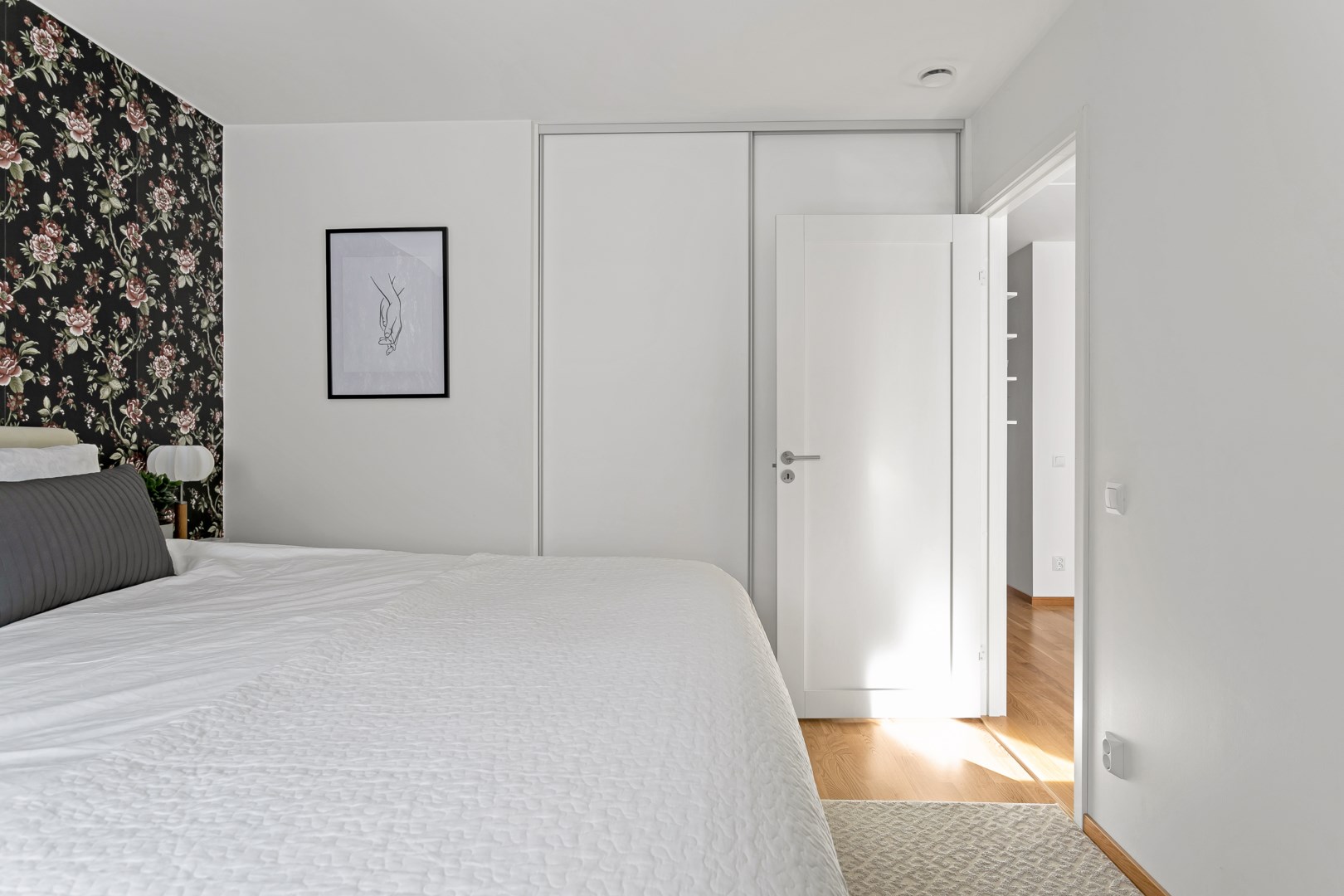 Bostadsbild från Torgny Segerstedts allé 28, Såld i Rosendal, Uppsala