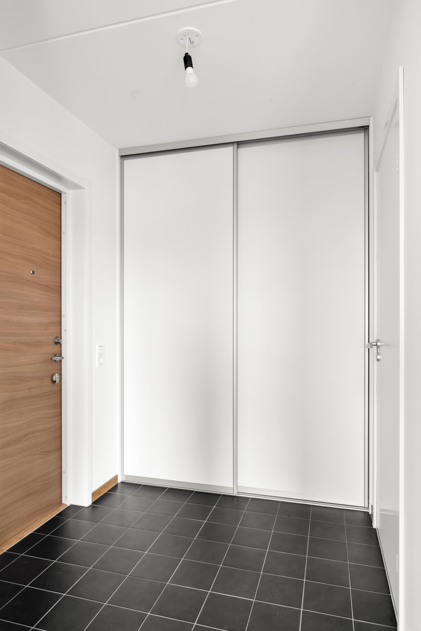 Bostadsbild från Vattholmavägen 8C, Till salu i Kapellgärdet, Uppsala