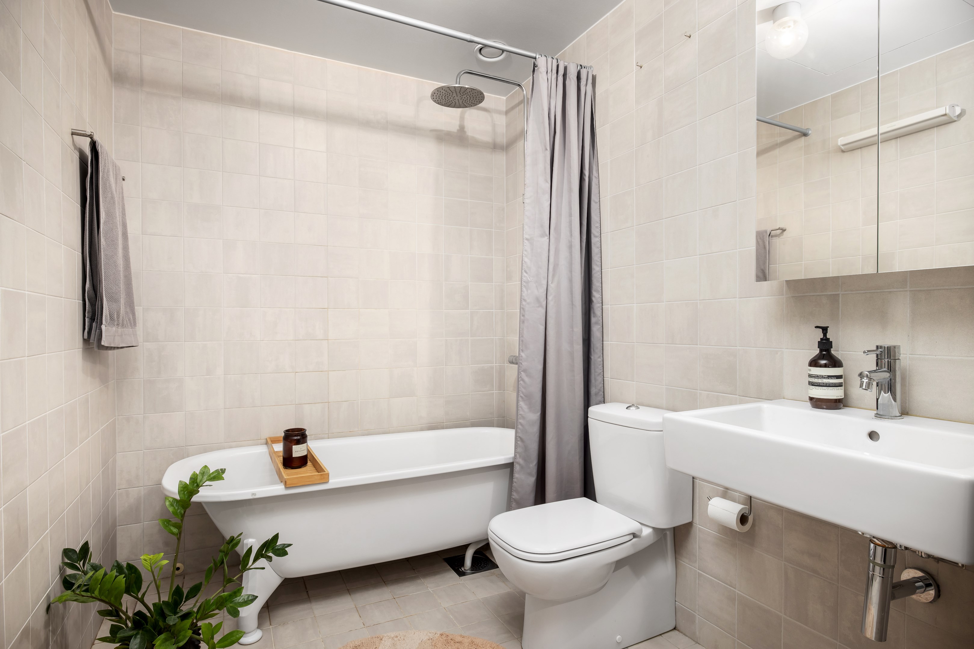 Bostadsbild från Tollareslingan 3, 2 tr, Såld i Tollare, Nacka