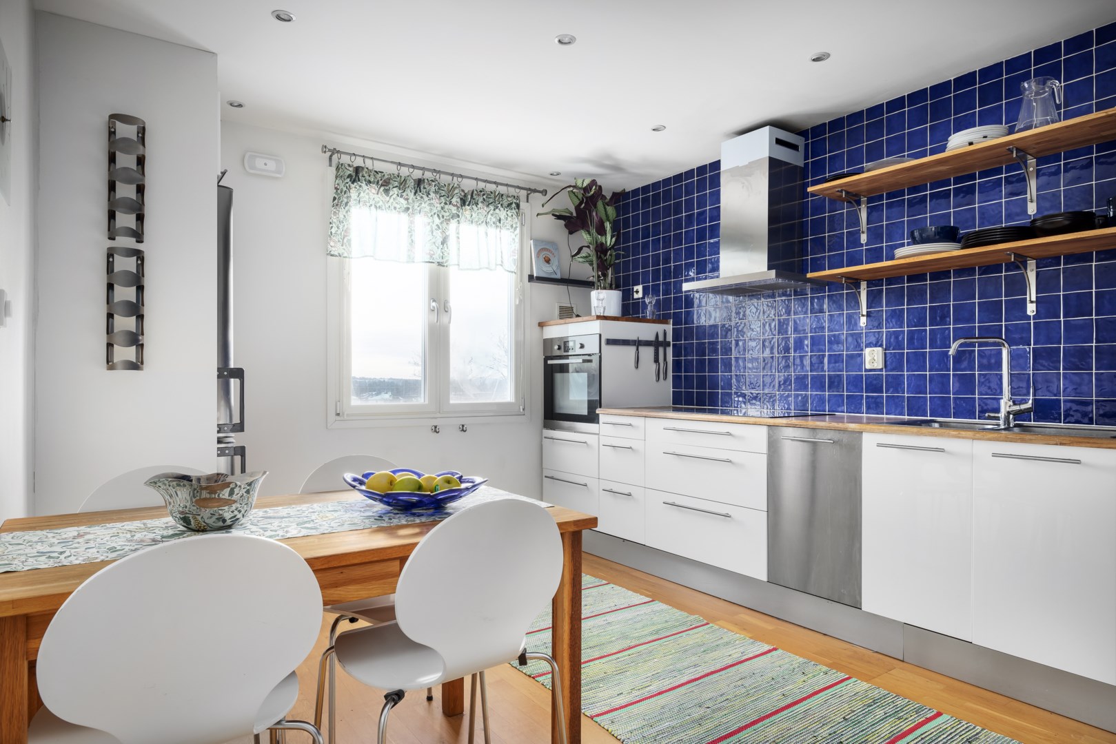 Bostadsbild från Edinsvägen 5, Såld i Ektorp, Nacka