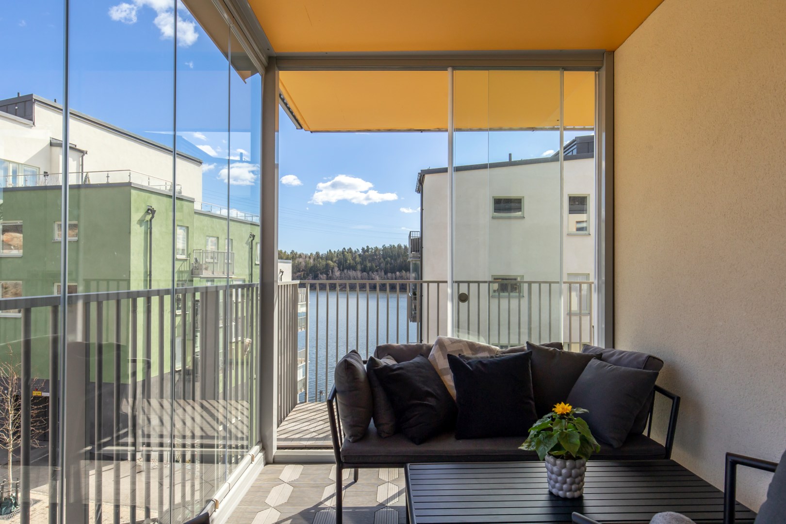 Bostadsbild från Tollareslingan 50, 3/4 tr, Såld i Tollare, Nacka