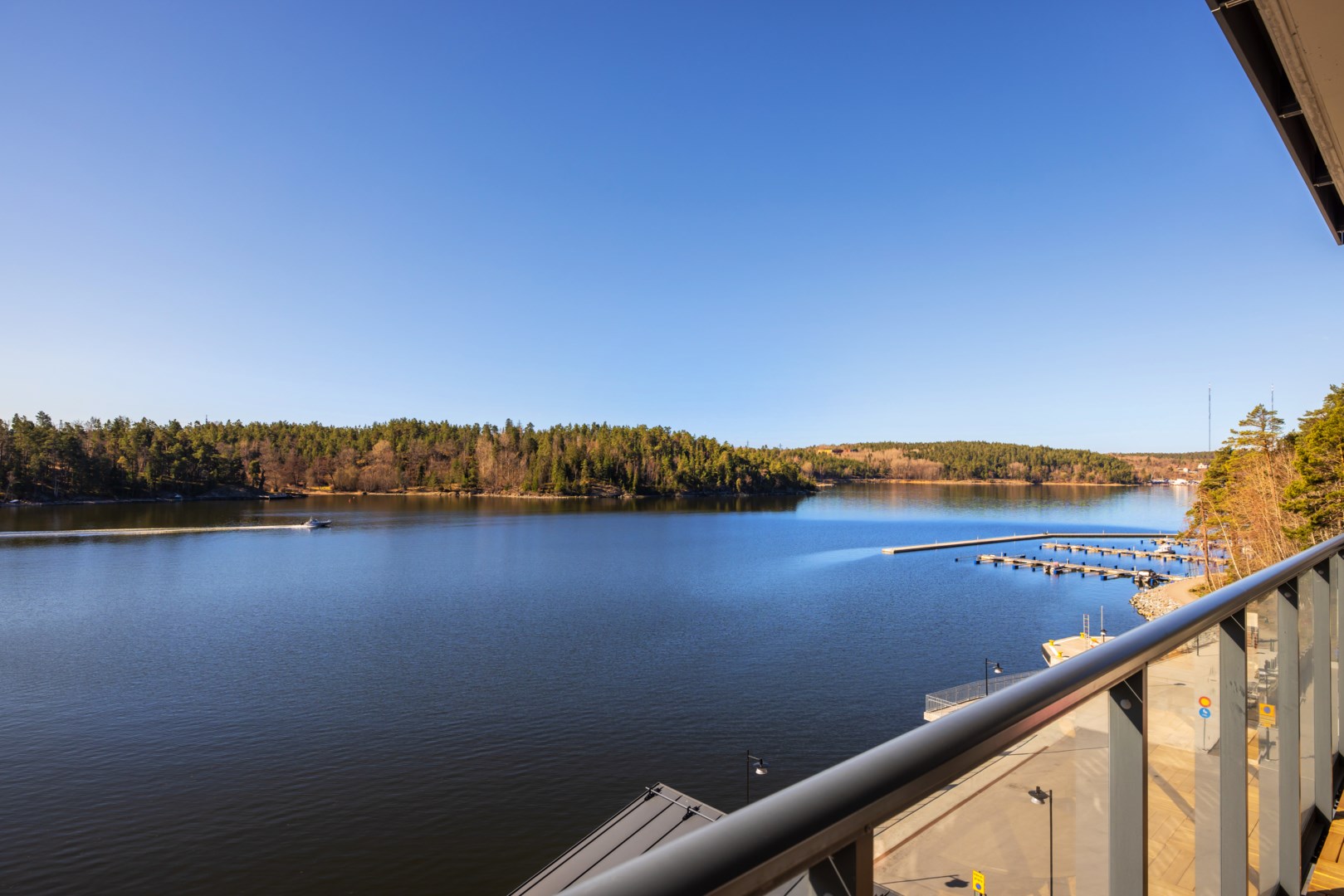Bostadsbild från Tollare kaj 6, 6tr, Såld i Tollare, Nacka