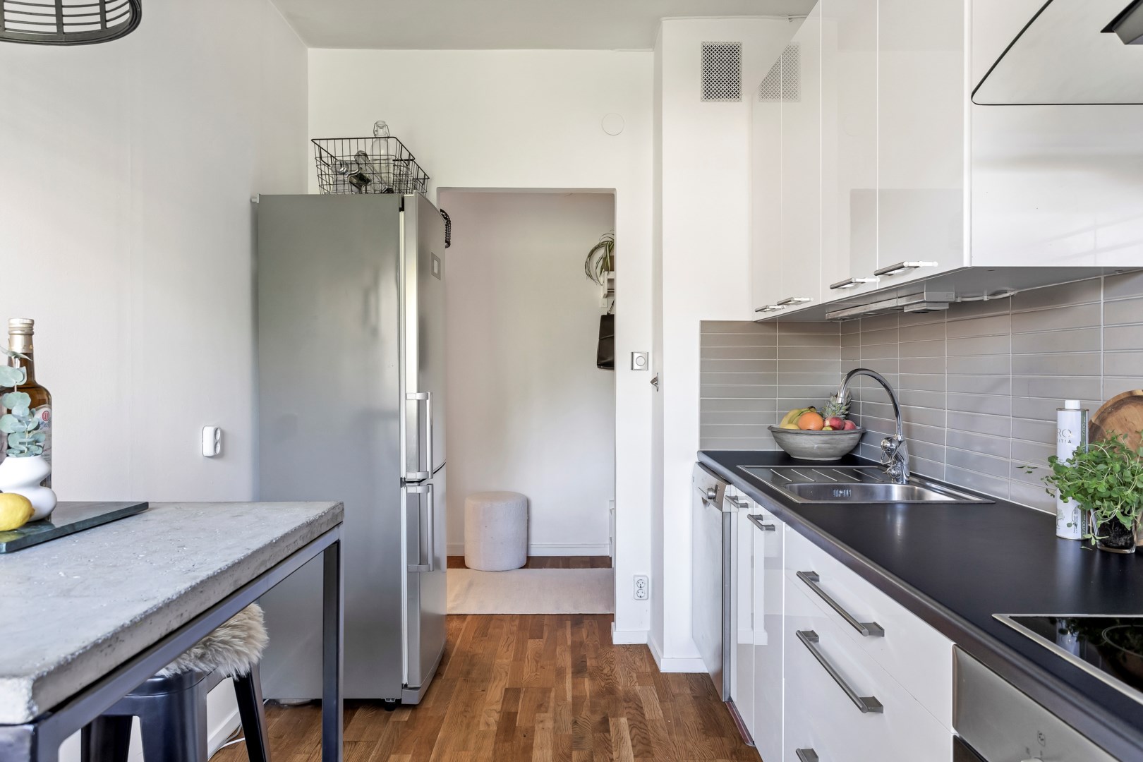 Bostadsbild från Karlsrogatan 86 A, Såld i Sommarro, Uppsala