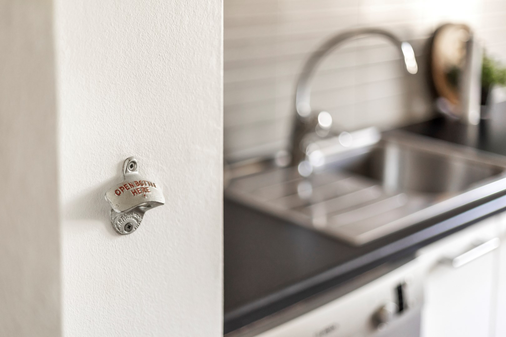 Bostadsbild från Karlsrogatan 86 A, Såld i Sommarro, Uppsala