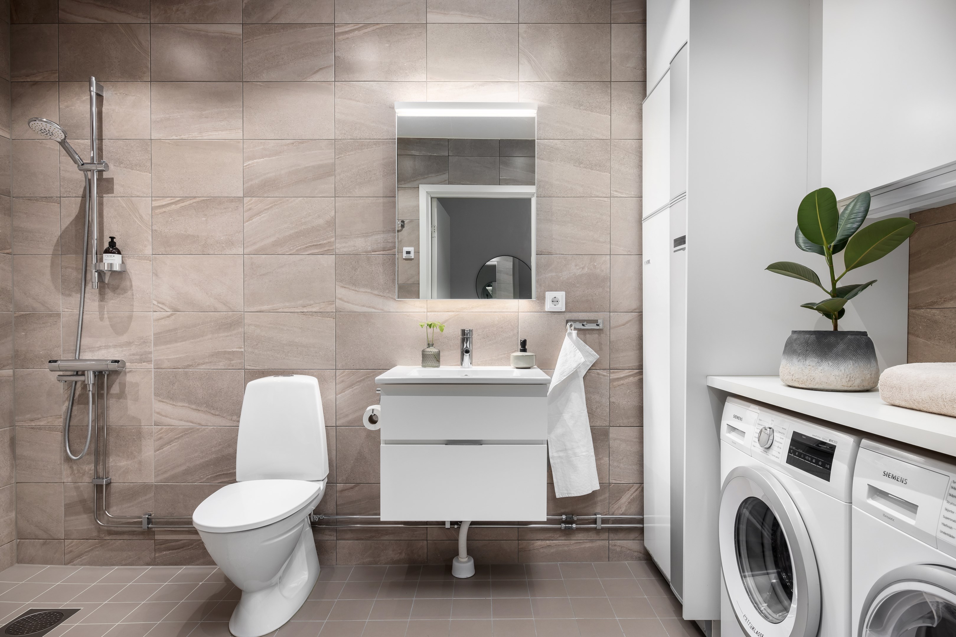 Bostadsbild från Tollare Ängsväg 29, Såld i Tollare, Nacka