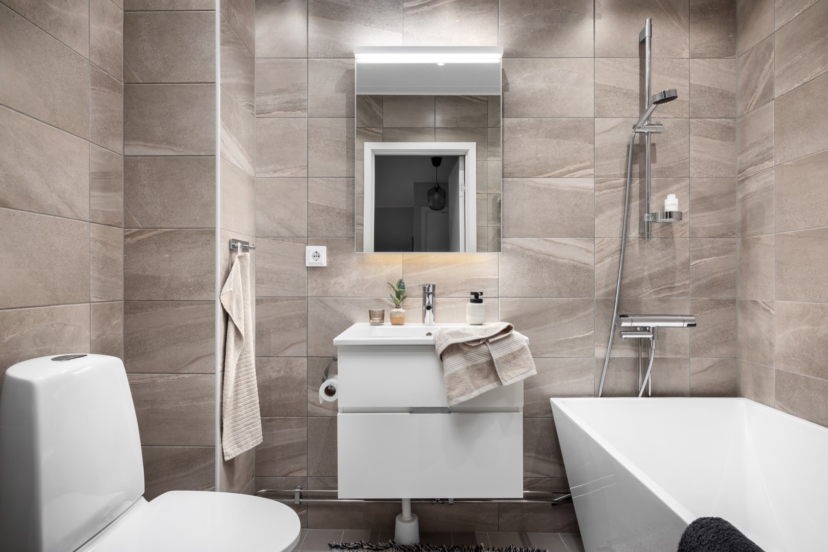 Bostadsbild från Tollare Ängsväg 29, Såld i Tollare, Nacka