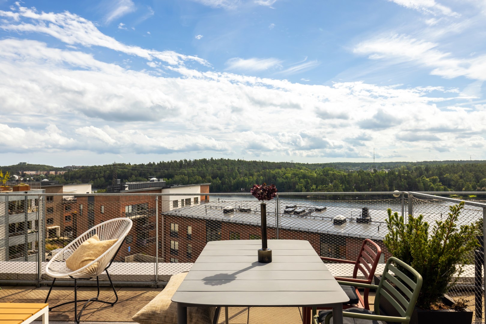 Bostadsbild från Tollarevägen 71, Såld i Tollare, Nacka