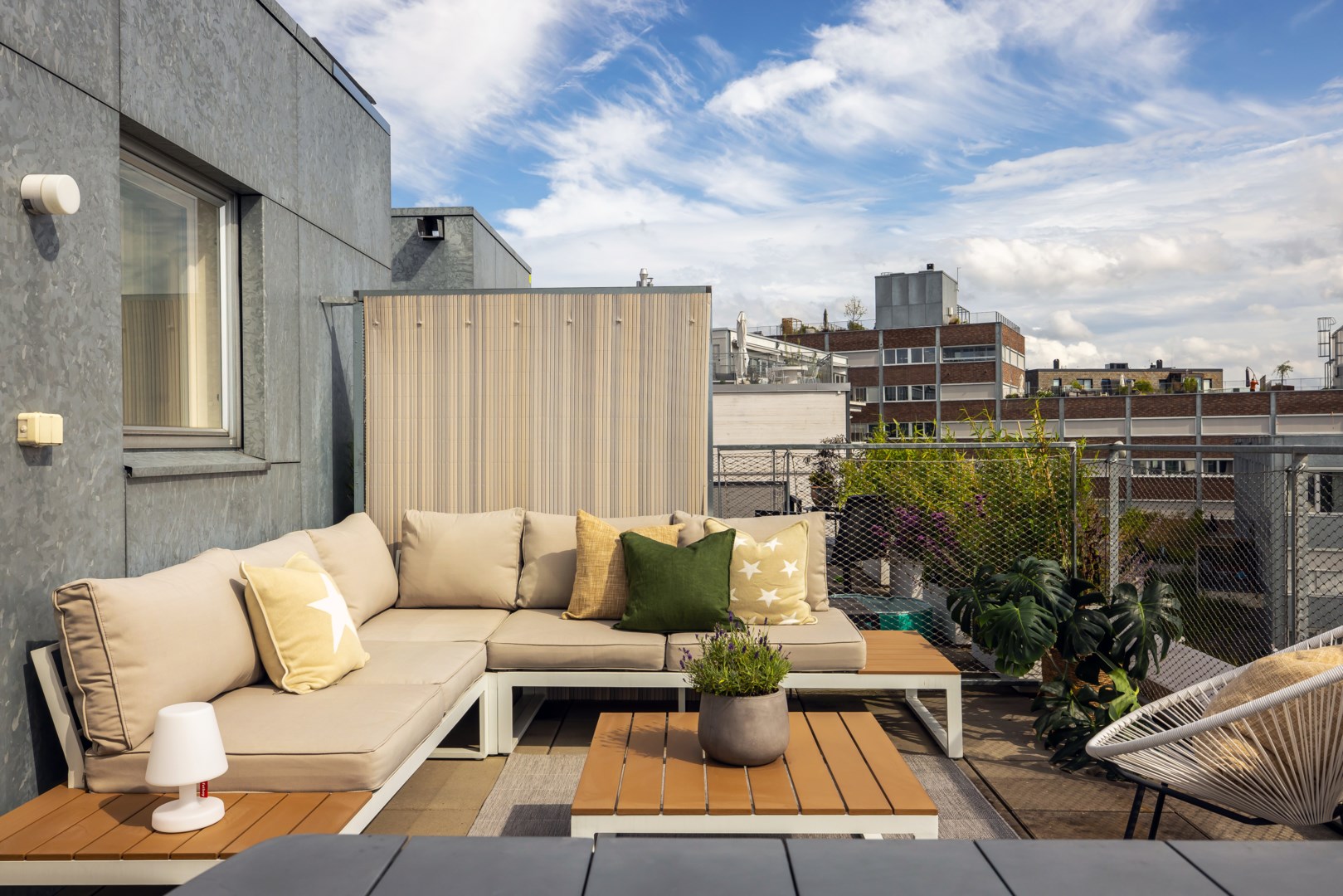 Bostadsbild från Tollarevägen 71, Såld i Tollare, Nacka