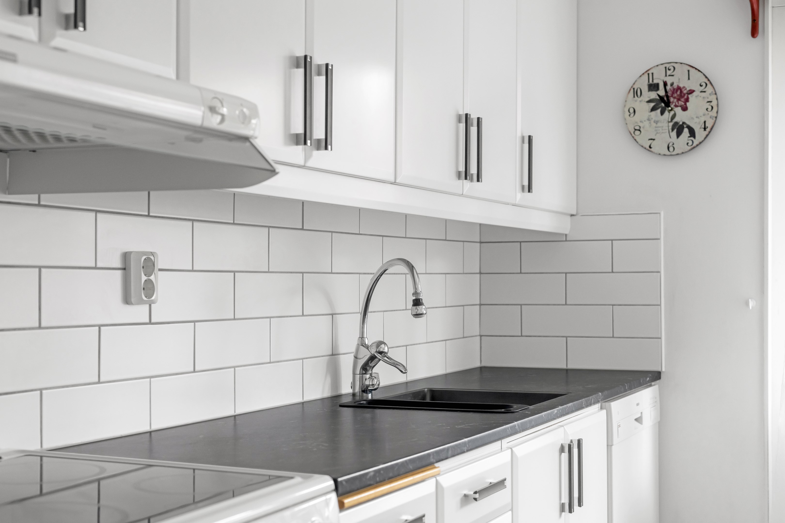 Bostadsbild från Smålandsvägen 3, Såld i Sävja, Uppsala