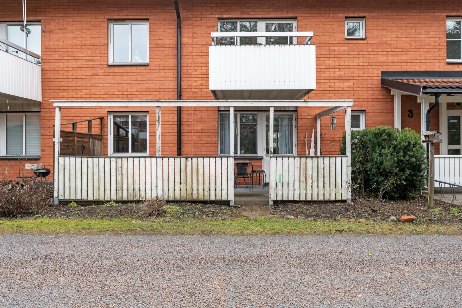 Bostadsbild från Smålandsvägen 3, Såld i Sävja, Uppsala