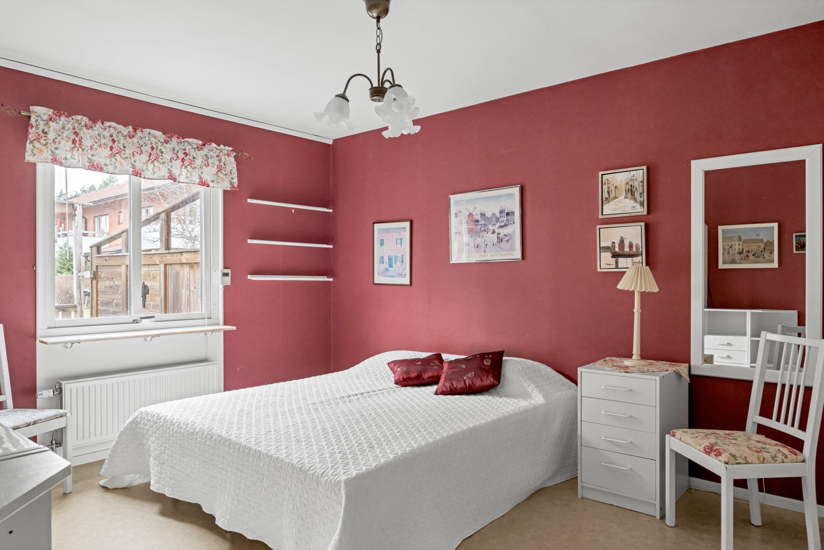 Bostadsbild från Smålandsvägen 3, Såld i Sävja, Uppsala