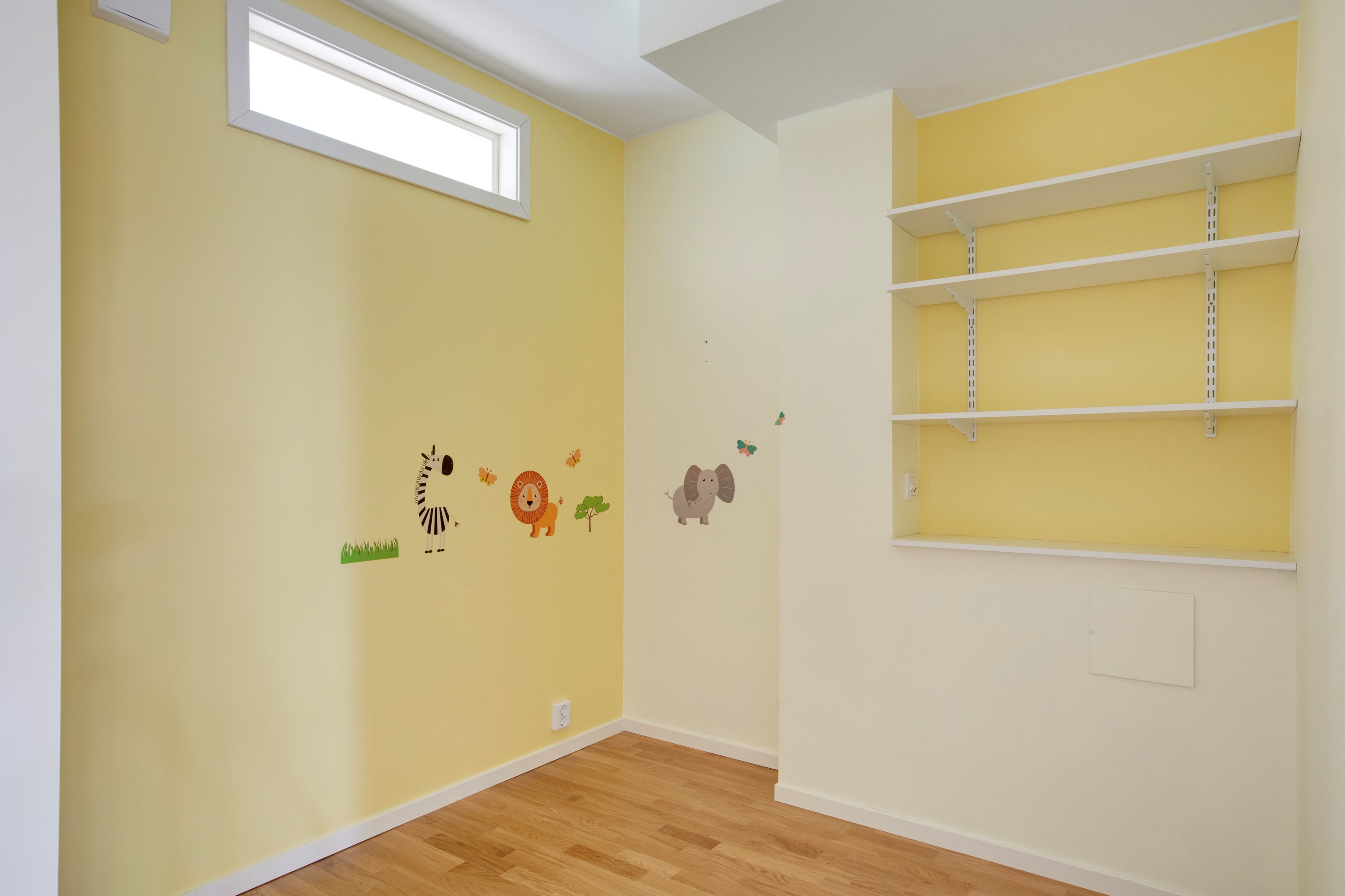 Bostadsbild från Körvelgatan 35B, Såld i Årsta, Uppsala