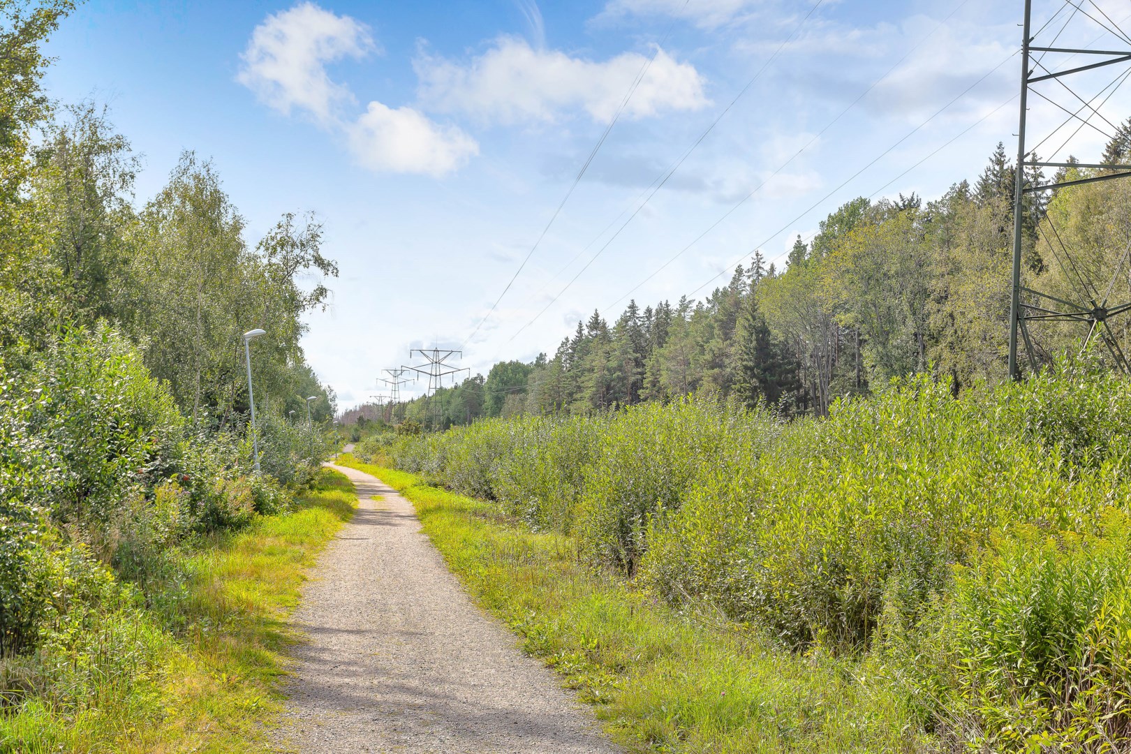 Bostadsbild från Herrhagsvägen 178, Såld i Herrhagen, Uppsala