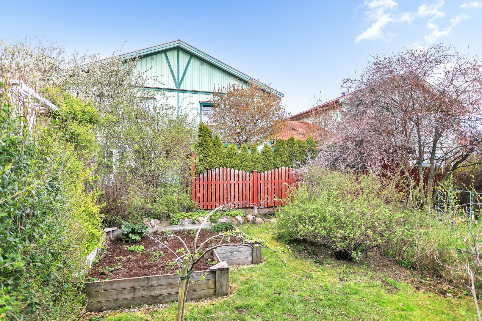 Bostadsbild från Herrhagsvägen 178, Såld i Herrhagen, Uppsala