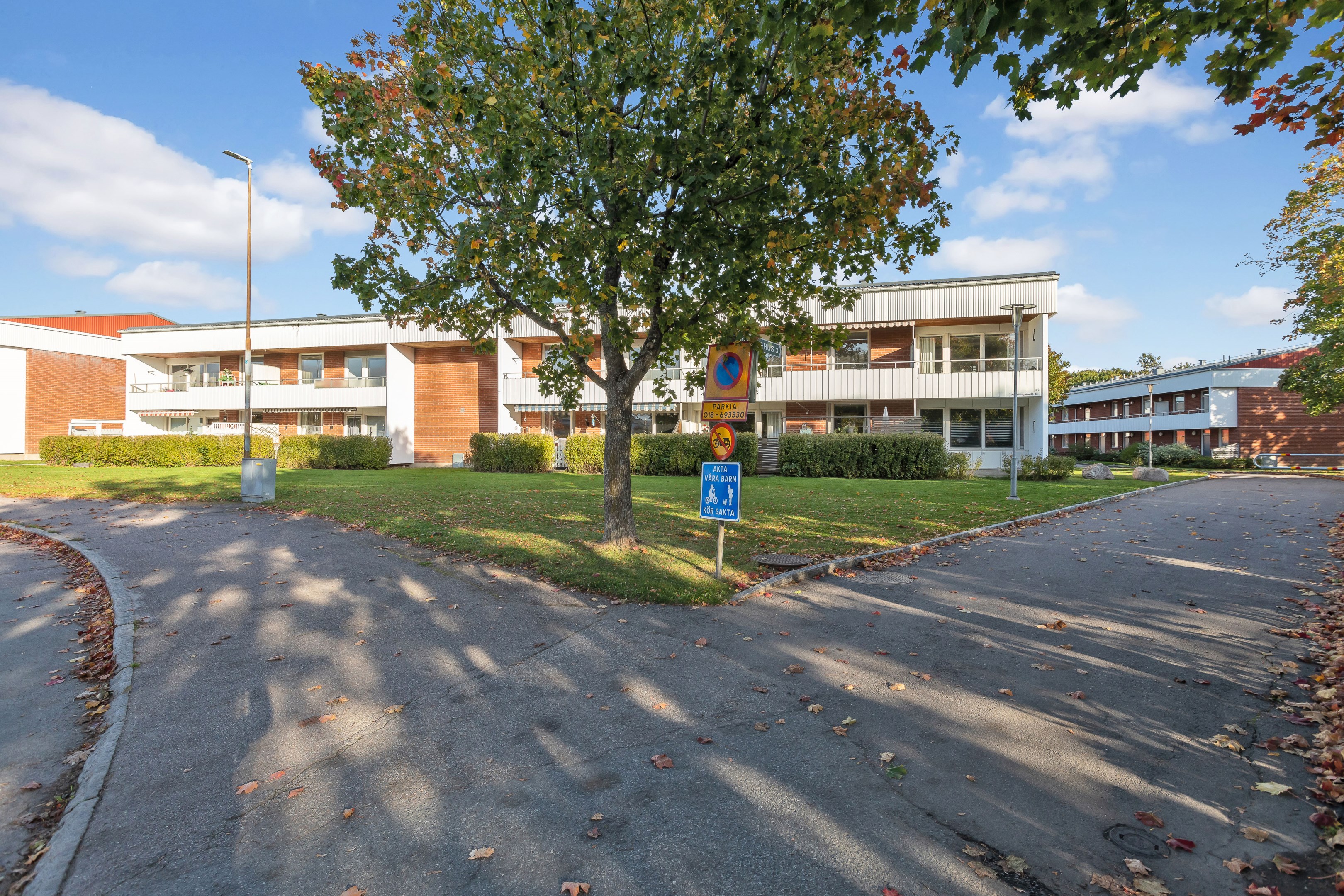 Bostadsbild från Kamomillgatan 30, Såld i Årsta, Uppsala