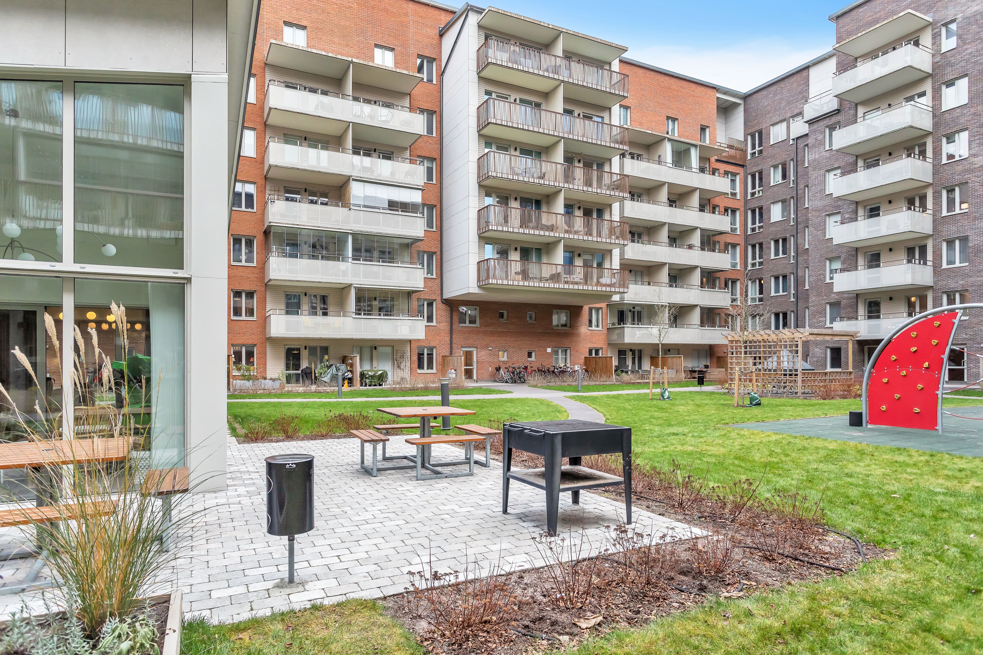 Bostadsbild från Industrigatan 37, Såld i Kungsängen, Uppsala