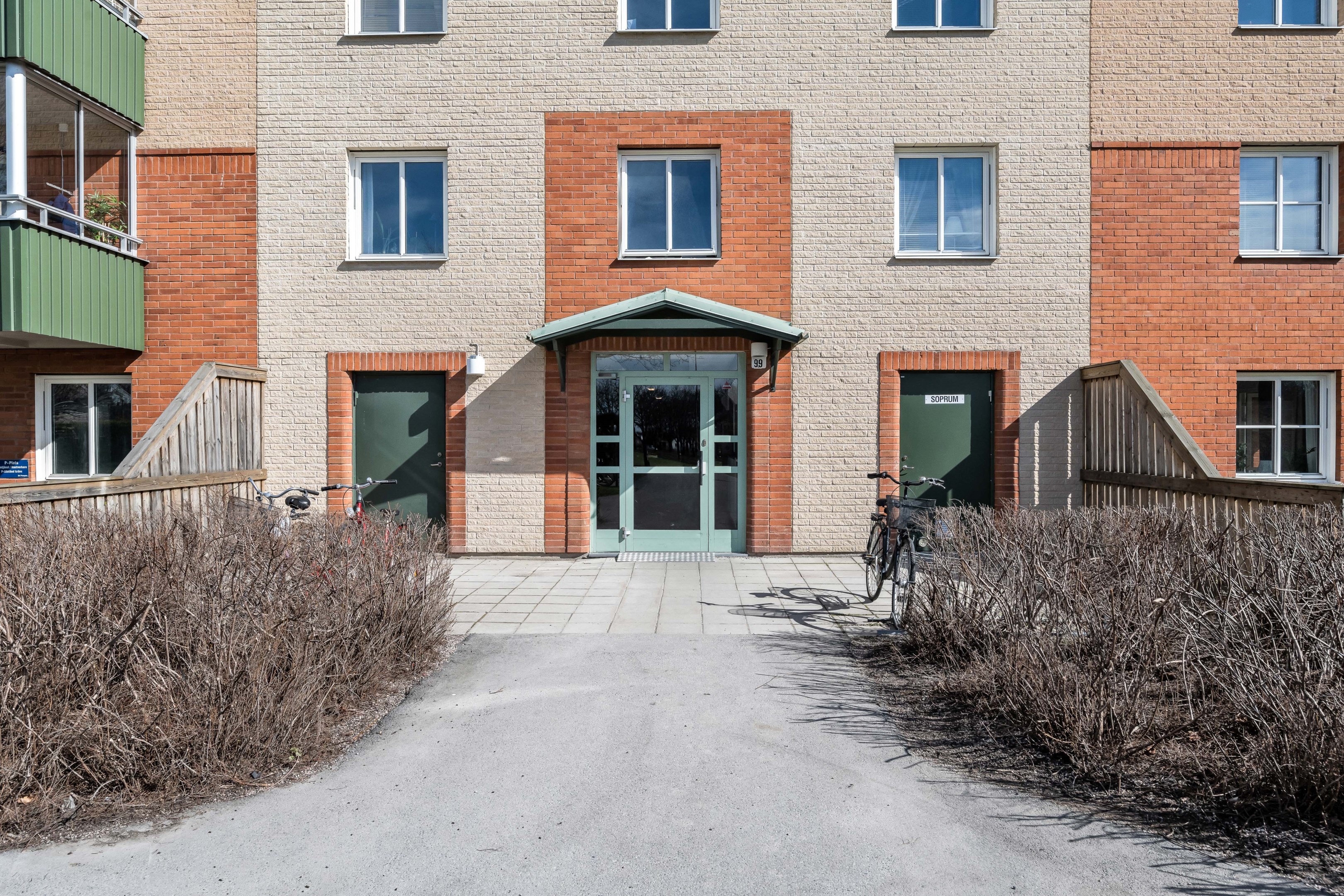 Bostadsbild från Fålhagsleden 99, Såld i Årsta, Uppsala