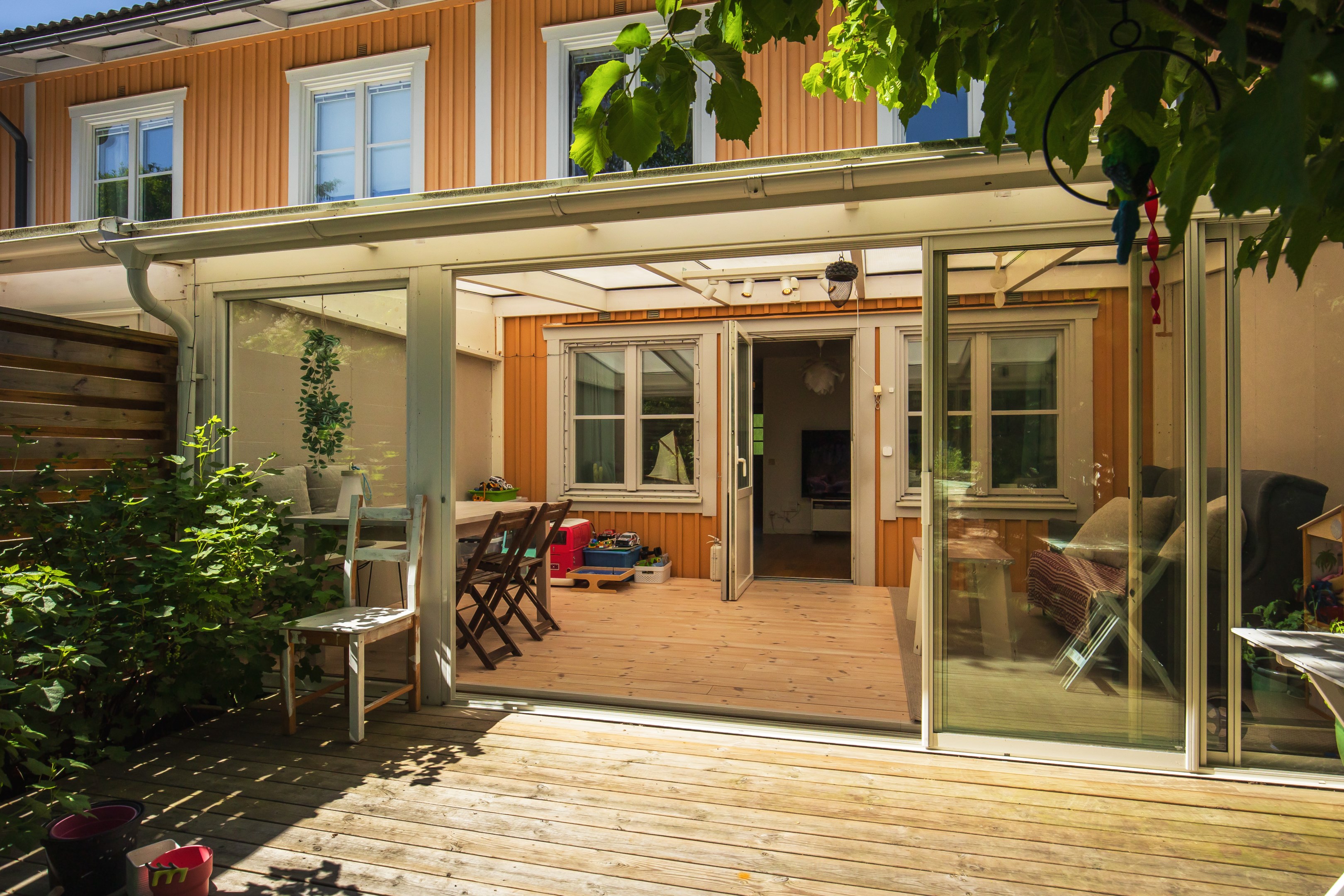 Bostadsbild från Vitmossevägen 108, Såld i Holmviksskogen, Värmdö