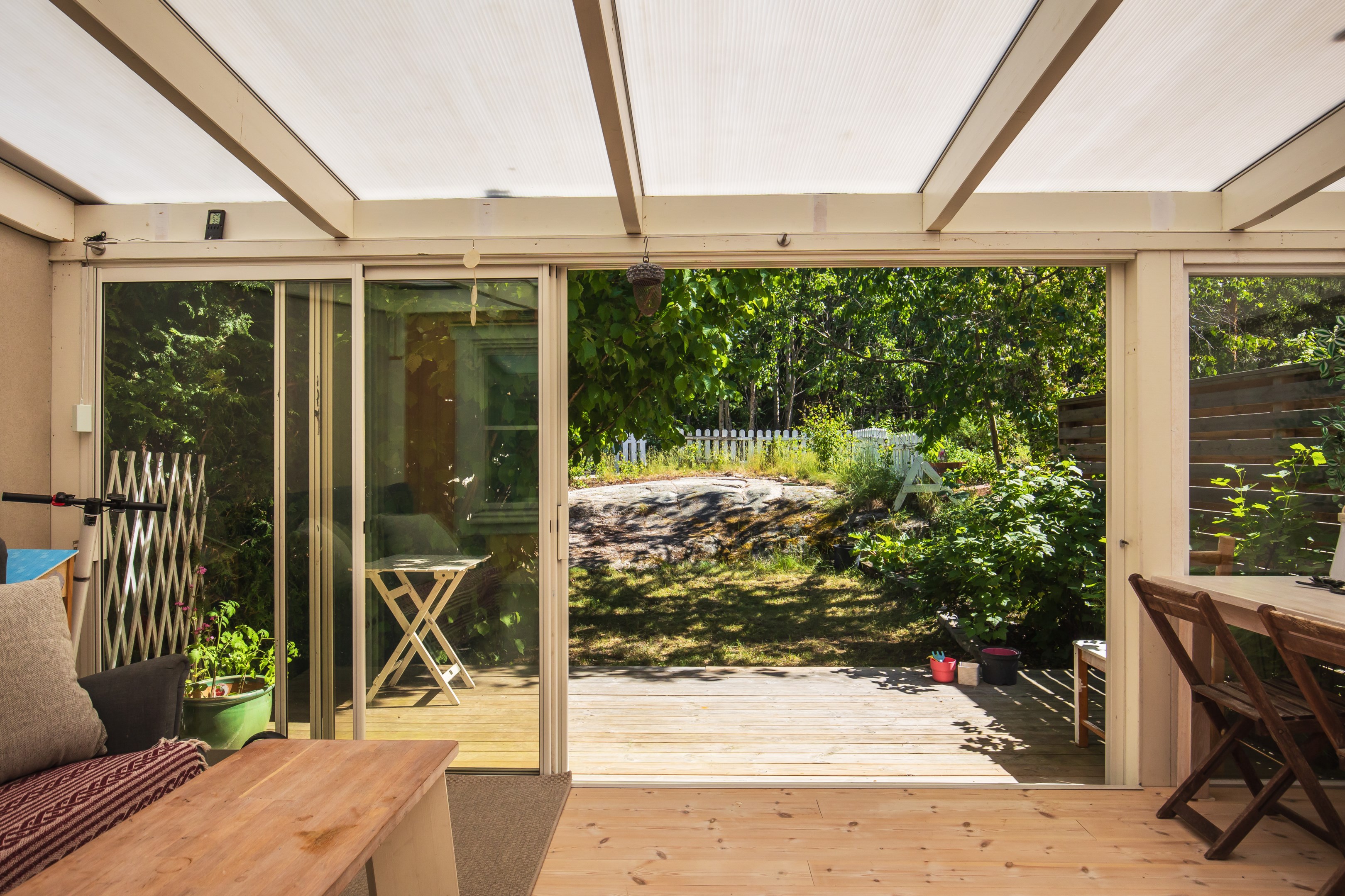 Bostadsbild från Vitmossevägen 108, Såld i Holmviksskogen, Värmdö