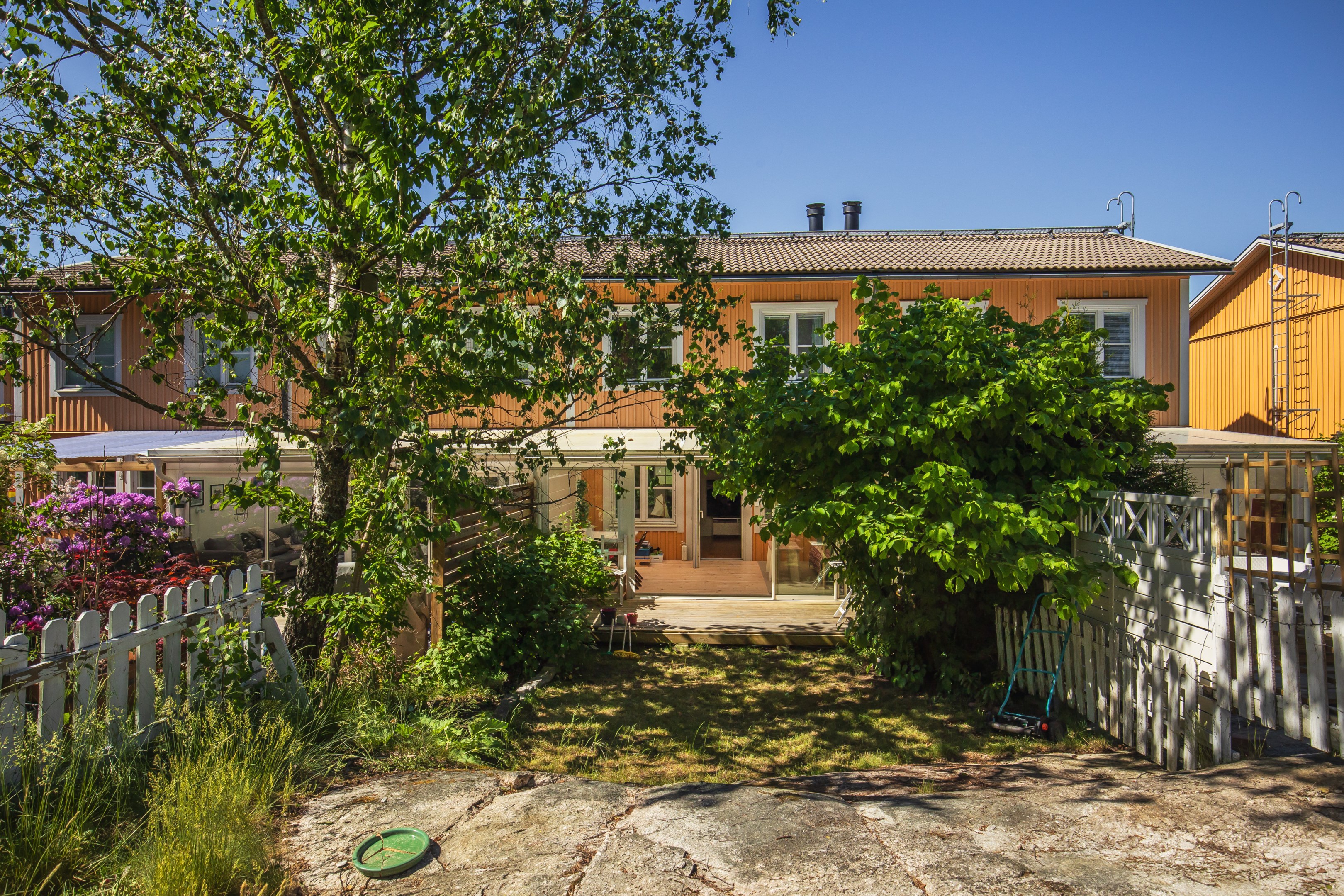 Bostadsbild från Vitmossevägen 108, Såld i Holmviksskogen, Värmdö