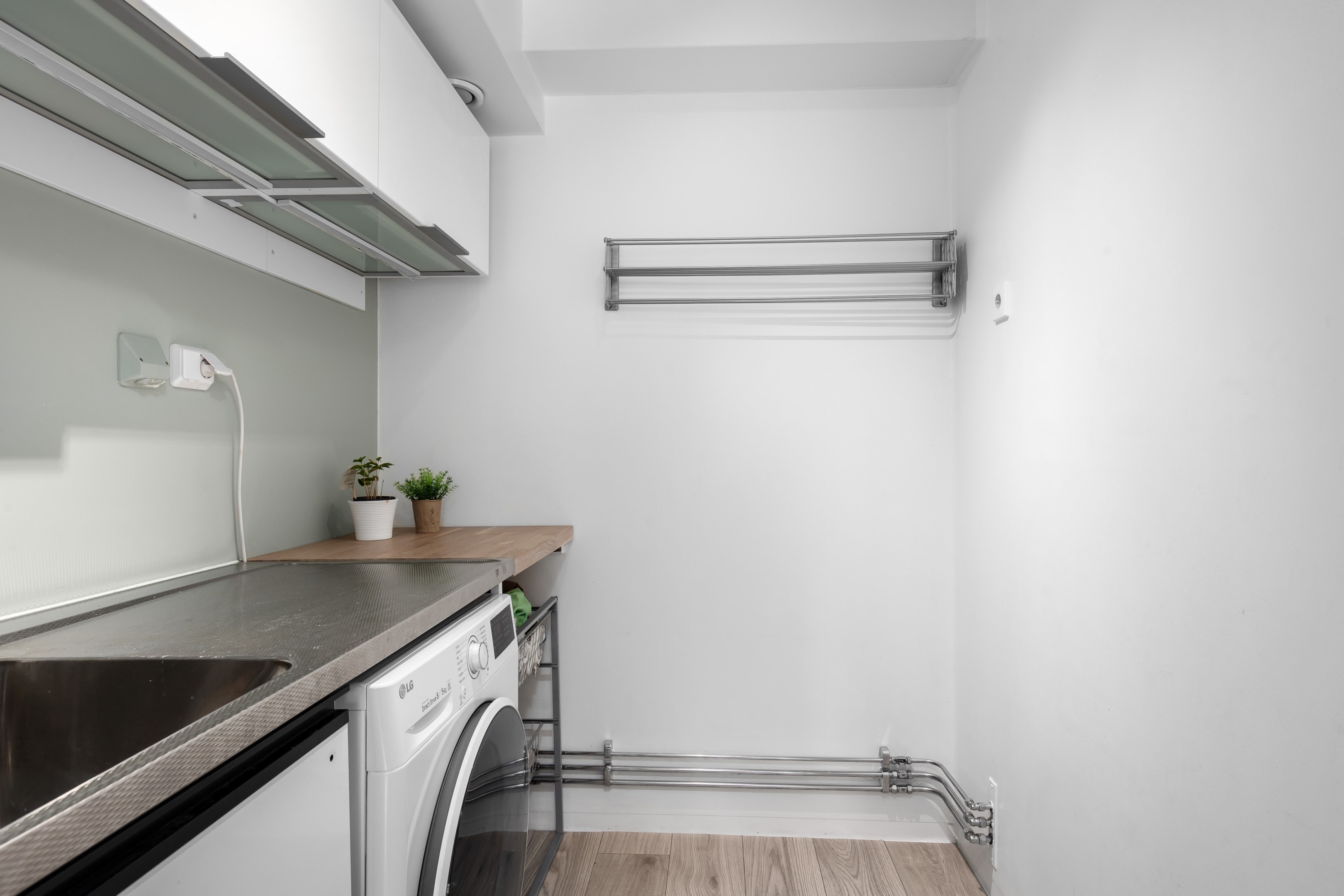 Bostadsbild från Vitmossevägen 108, Såld i Holmviksskogen, Värmdö