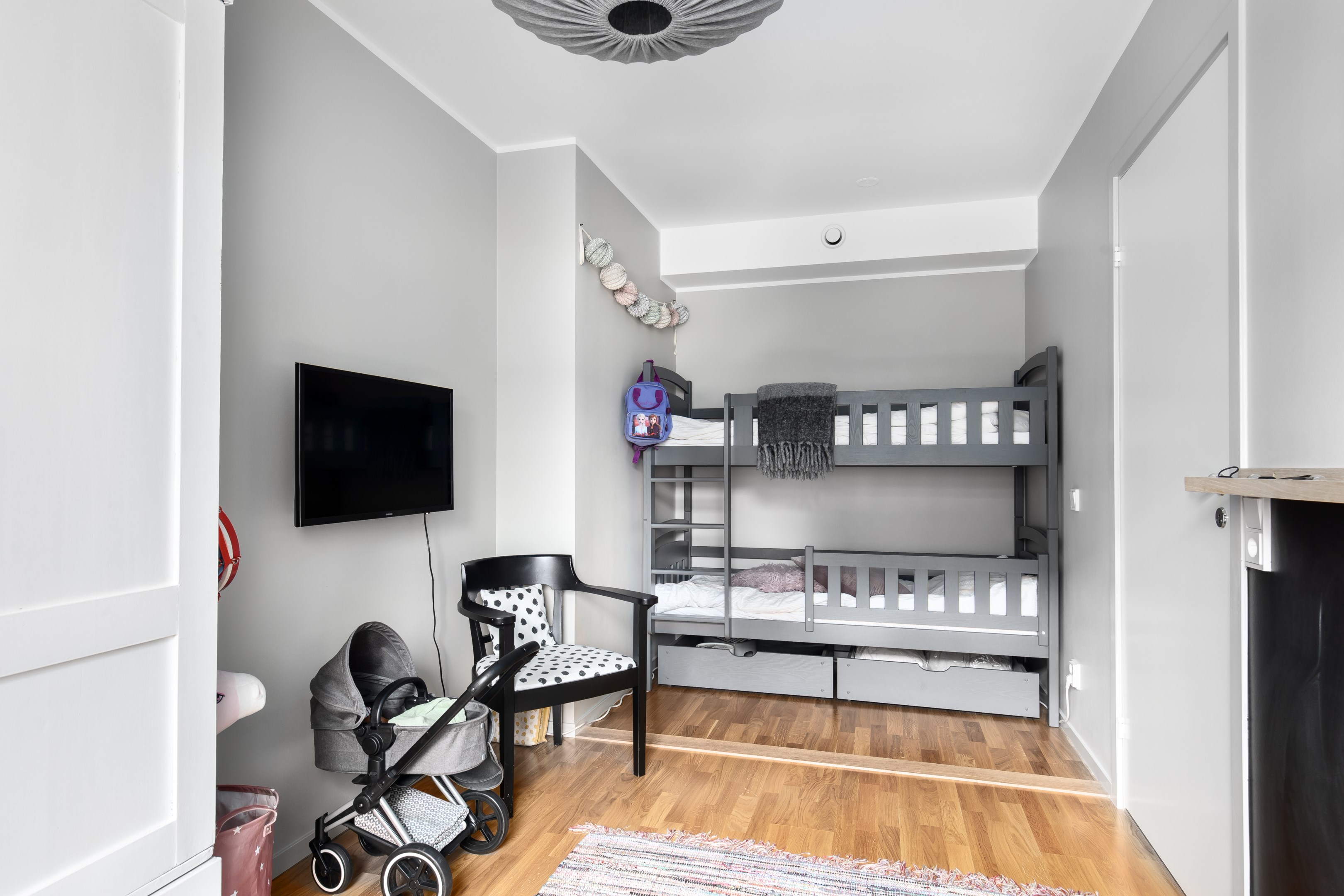 Bostadsbild från Edövägen 7E, 2tr, Såld i Västra Orminge, Nacka