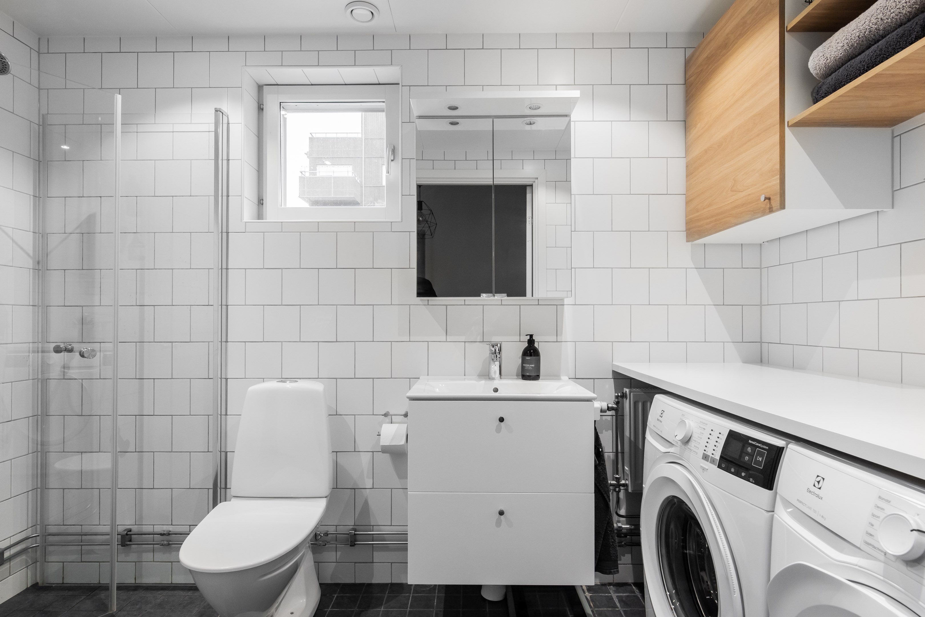 Bostadsbild från Edövägen 7E, 2tr, Såld i Västra Orminge, Nacka