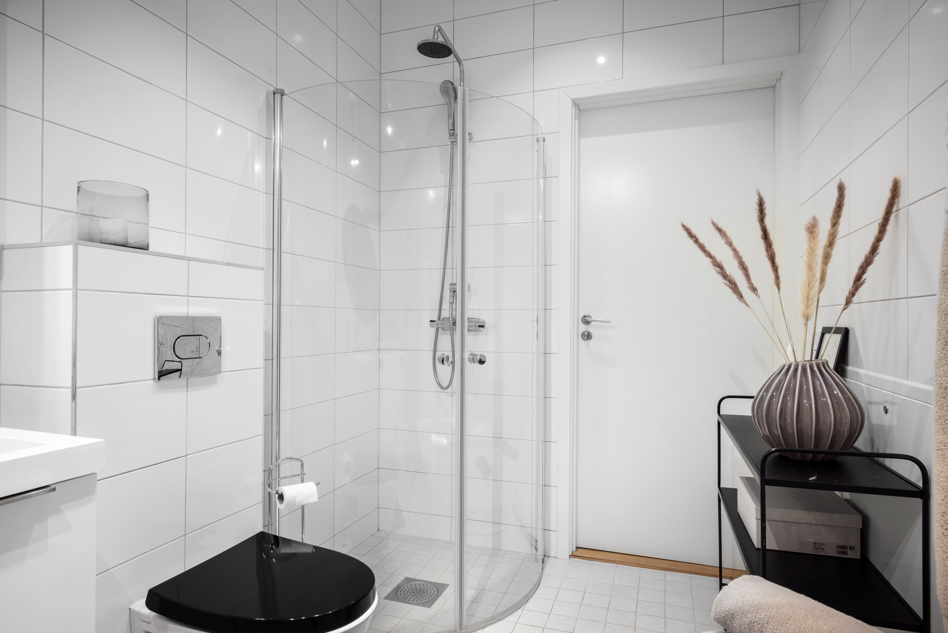 Bostadsbild från Munkkärrsvägen 20C, Såld i Eriksvik, Nacka