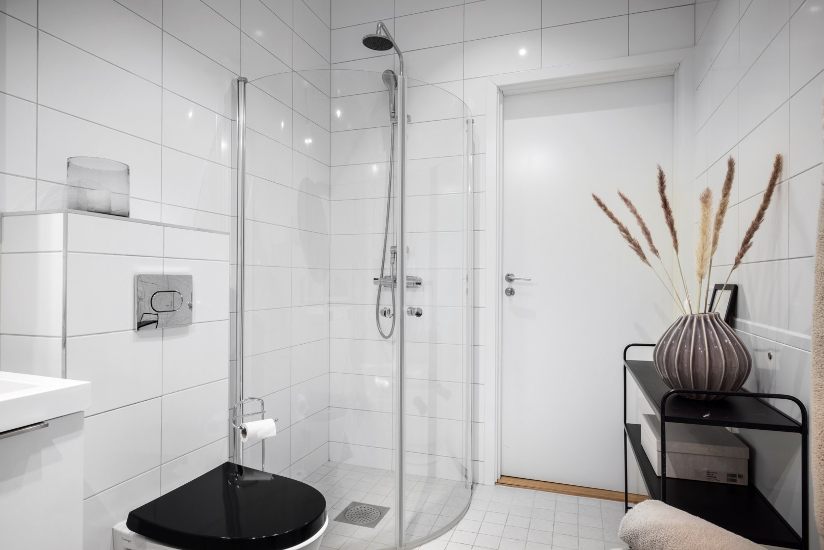 Bostadsbild från Munkkärrsvägen 20C, Såld i Eriksvik, Nacka